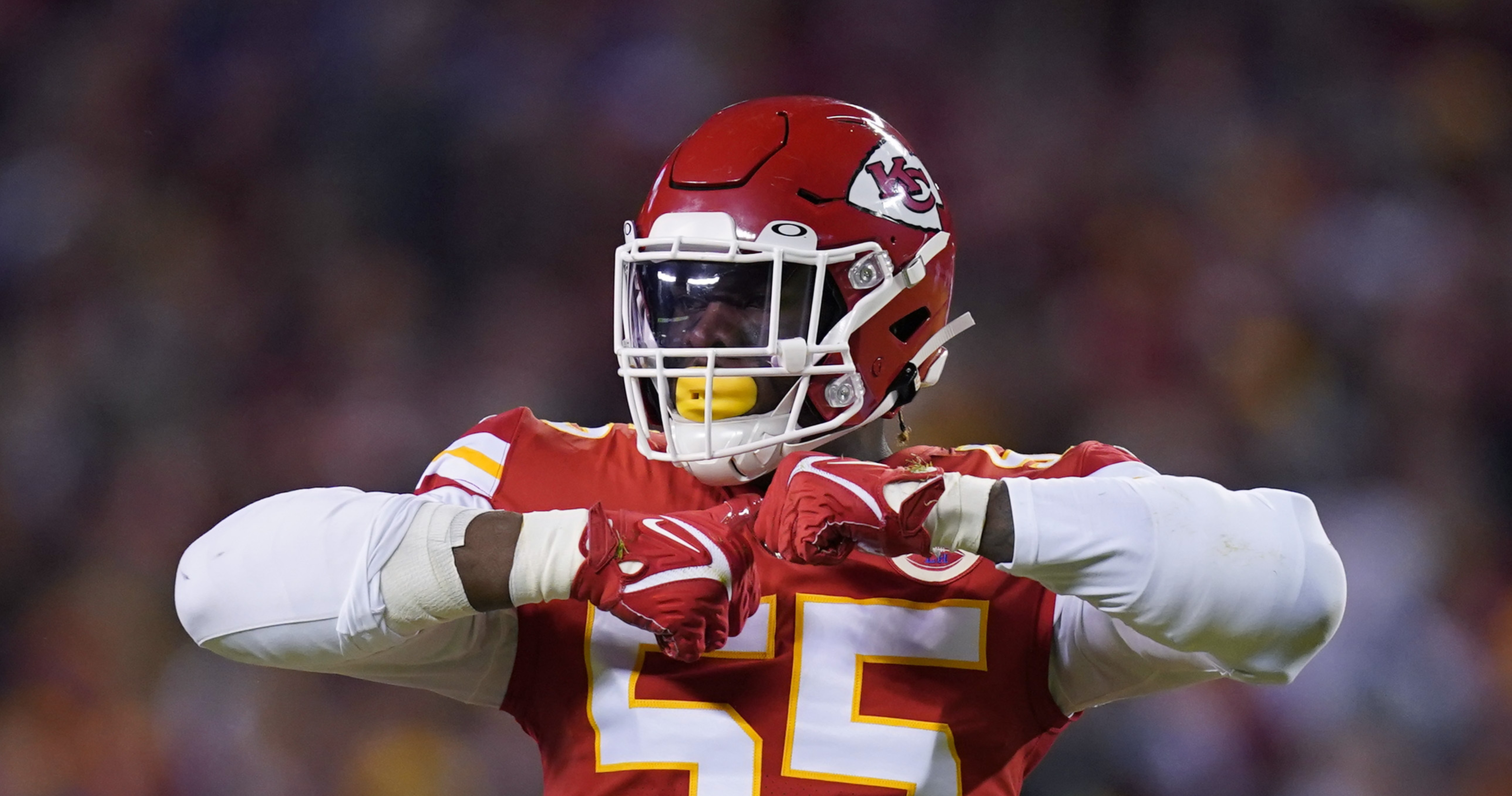 Report: Chiefs Restructure Frank Clark Contract for Salary Cap