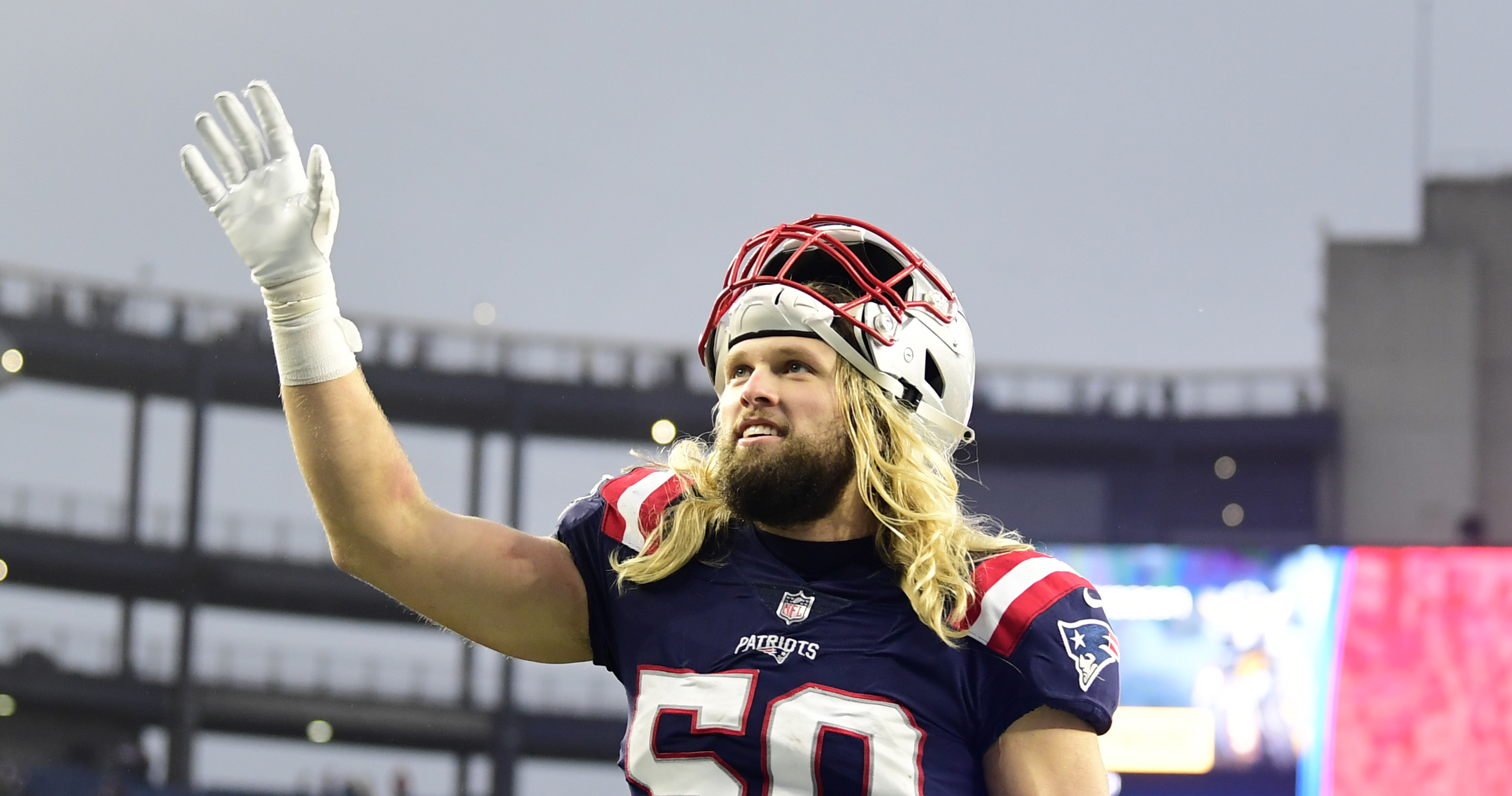 Patriots trade Chase Winovich to Browns in exchange for Mack Wilson, per  report 