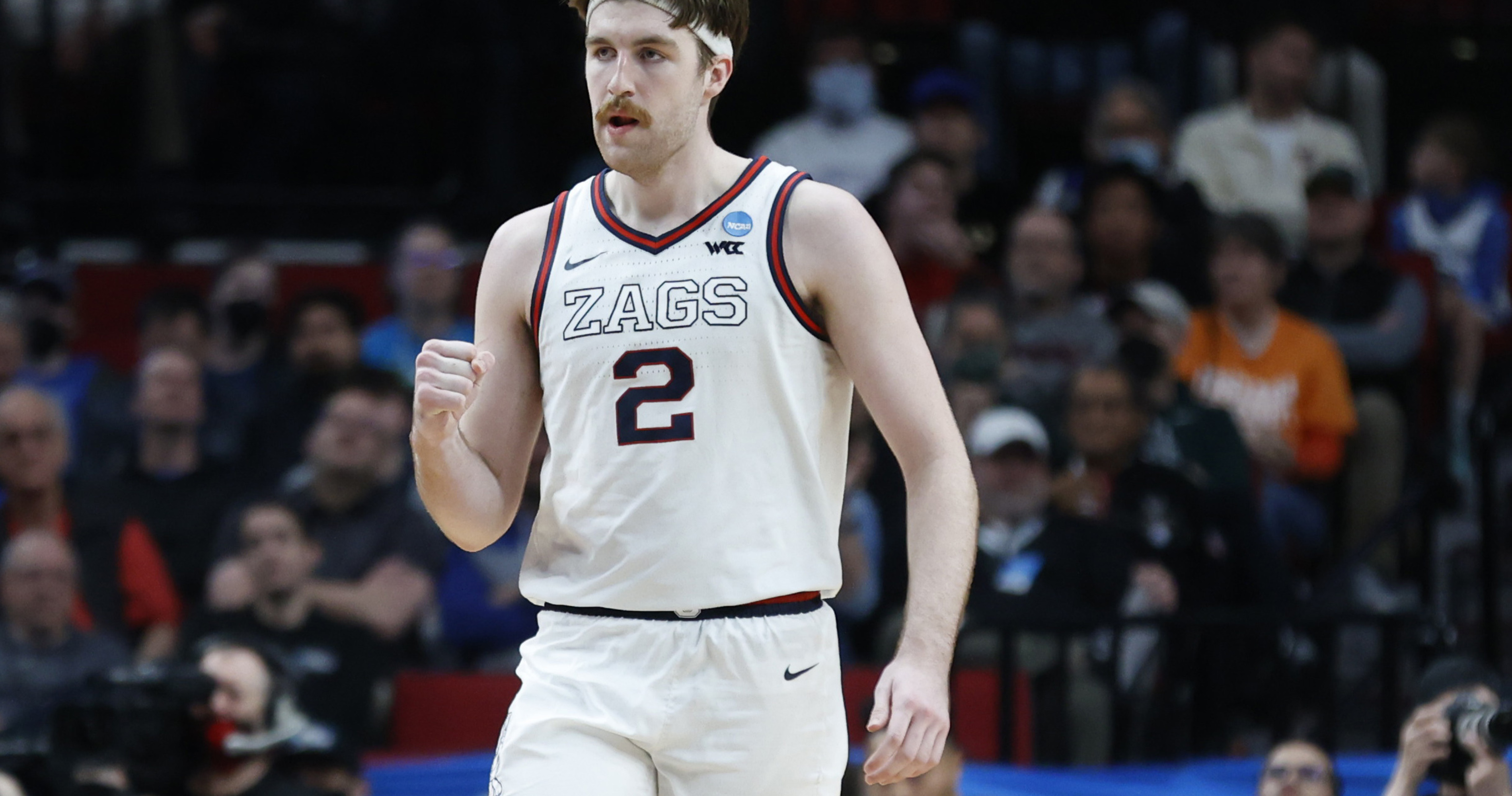 Chet Holmgren NBA mock draft scouting report: Strengths, weaknesses on  display for Gonzaga in NCAA Tournament Sweet 16