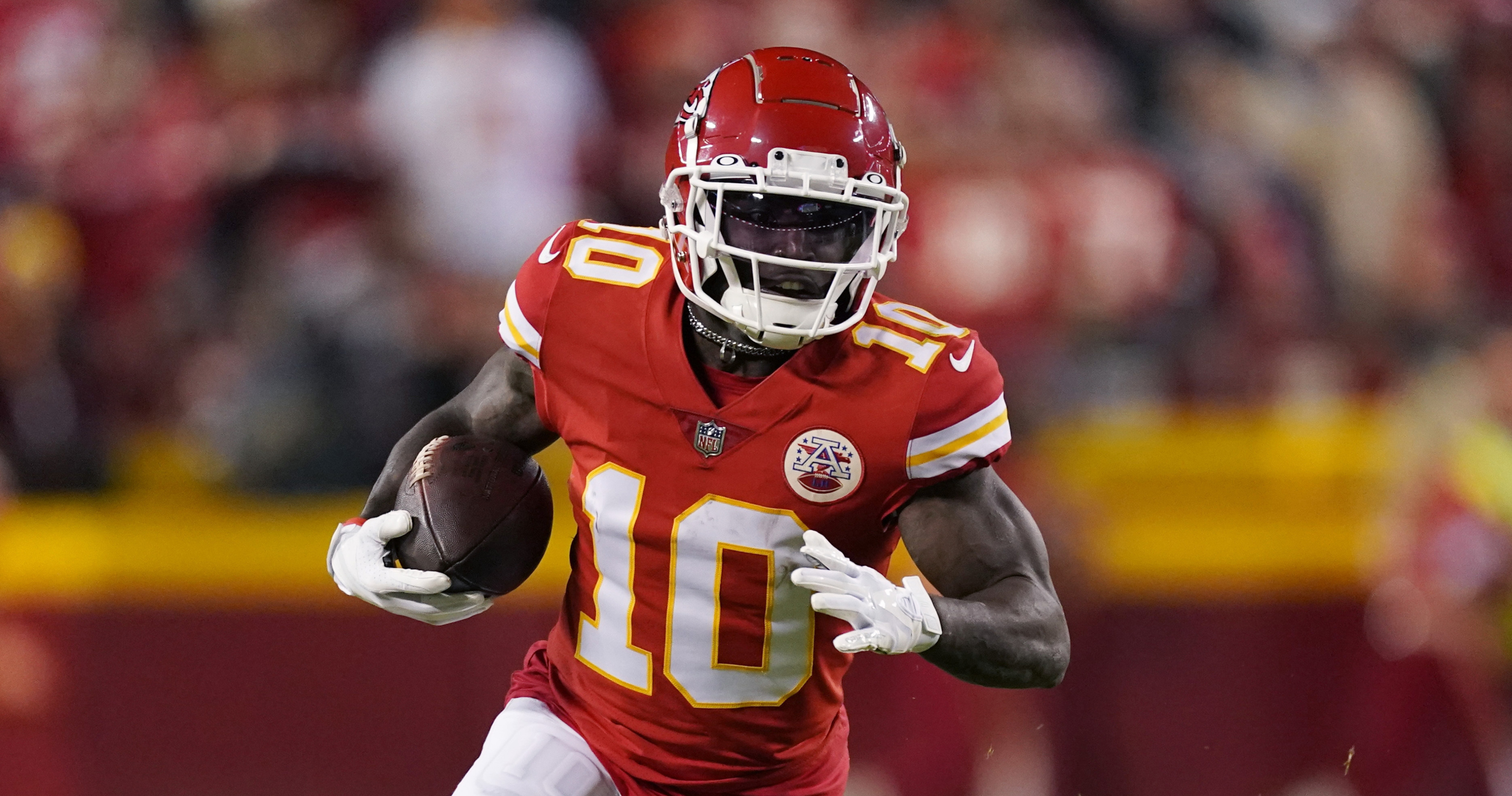 Tyreek Hill, Jaylen Waddle, Dolphins Fantasy Outlook After WR's Trade ...