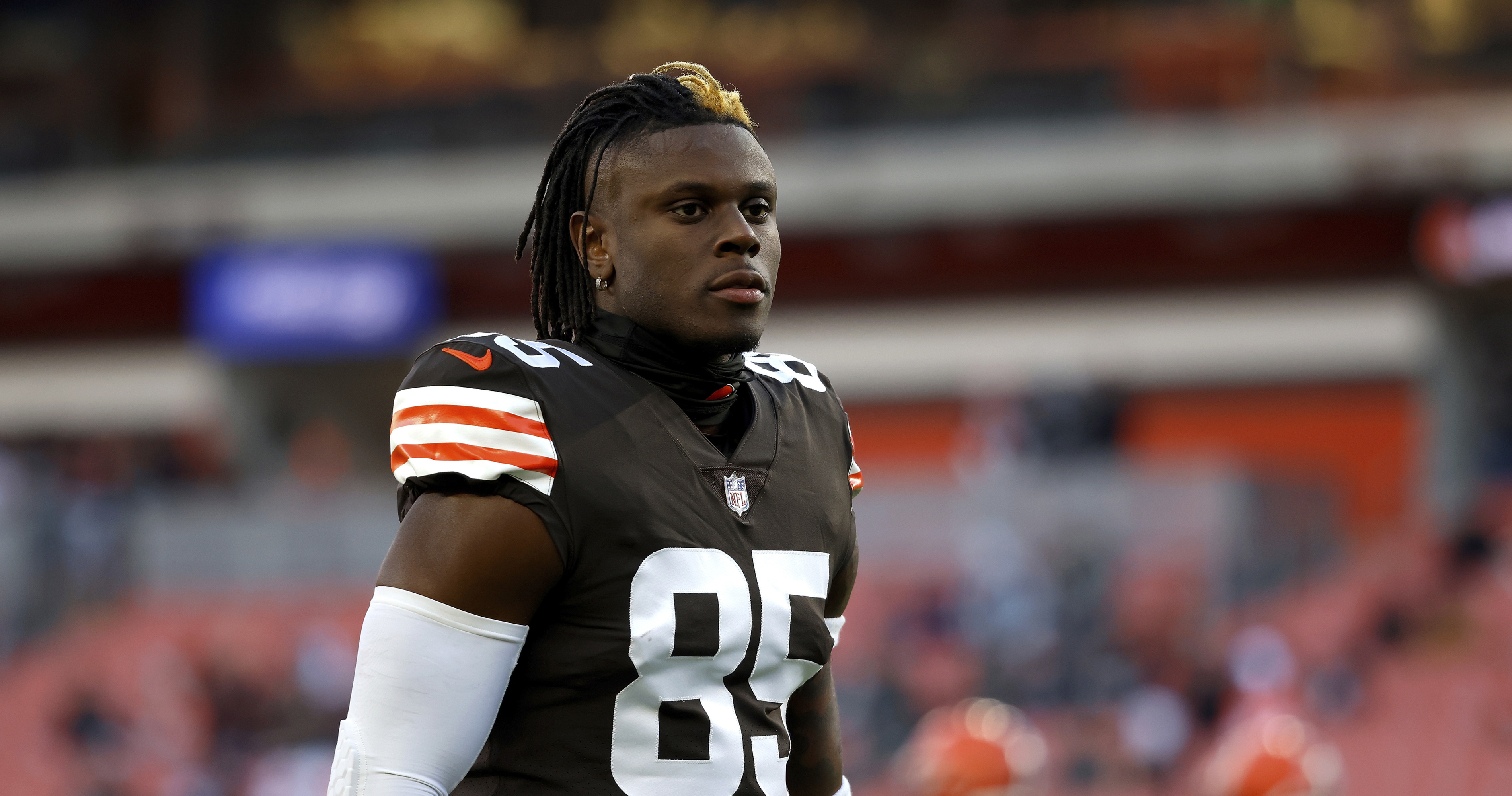 Report: Browns tight end David Njoku has asked team to trade him