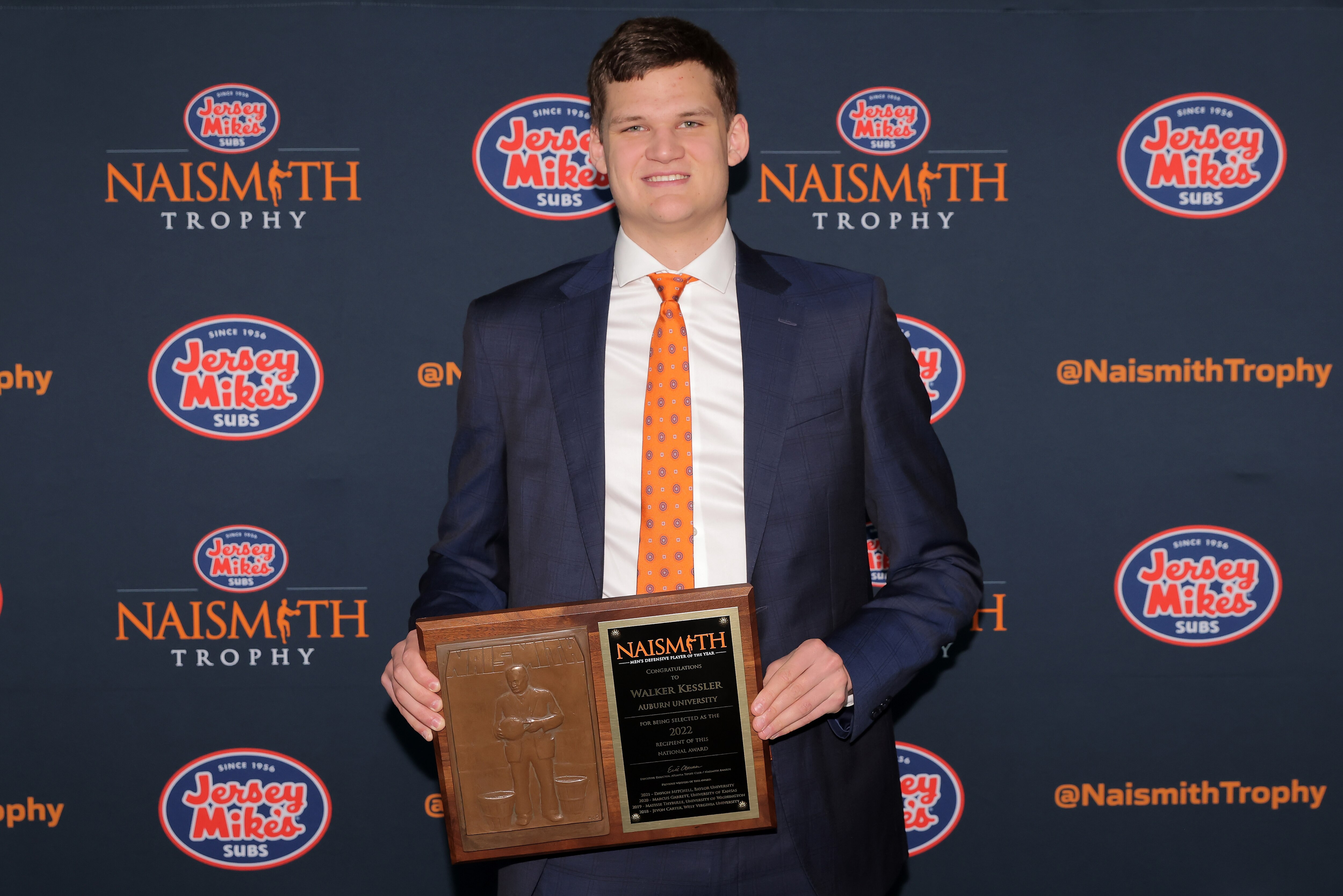 Auburn's Walker Kessler Will Enter 2022 NBA Draft, Remaining