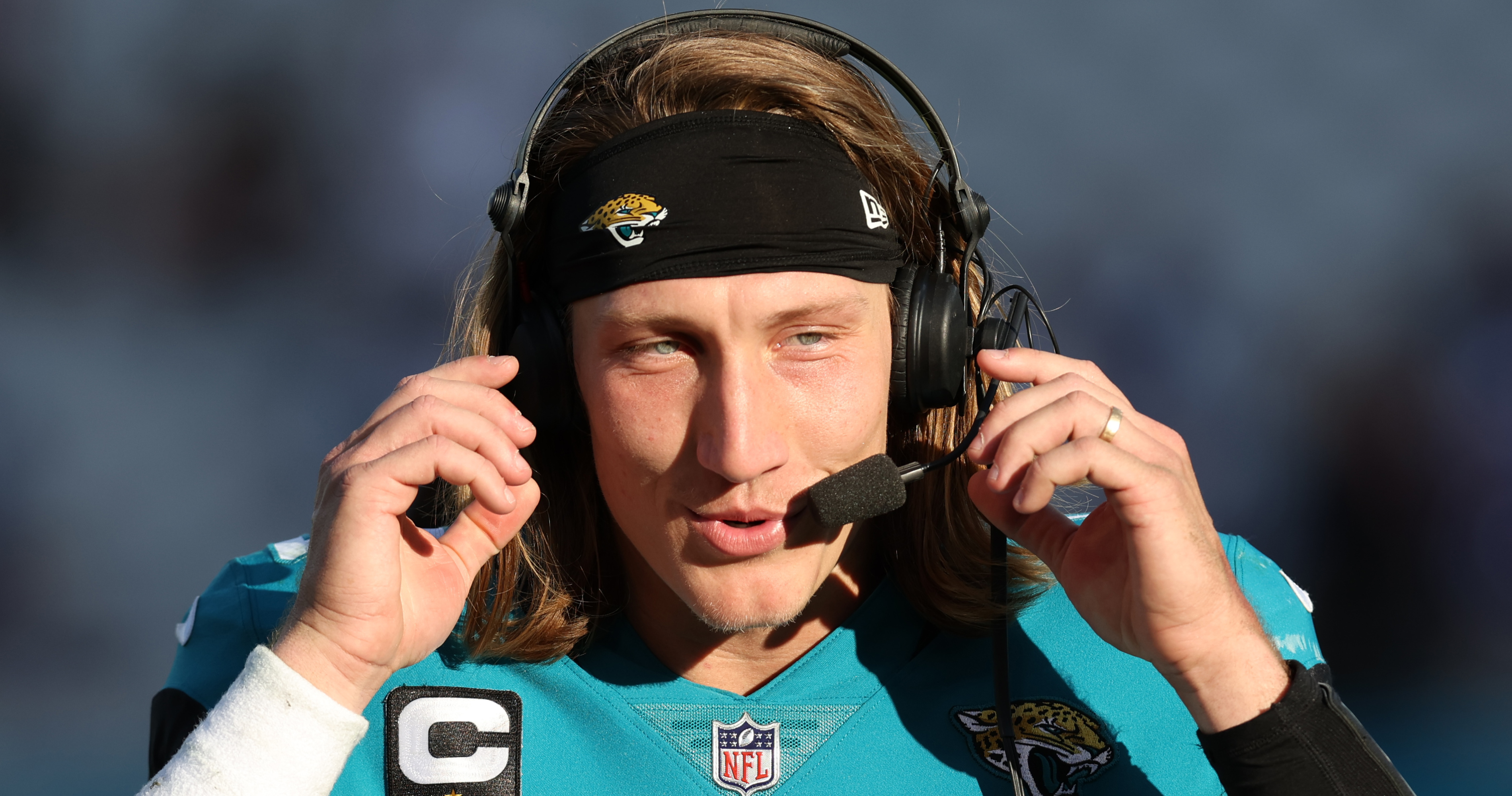 Bleacher Report on X: She really looks like Trevor Lawrence 