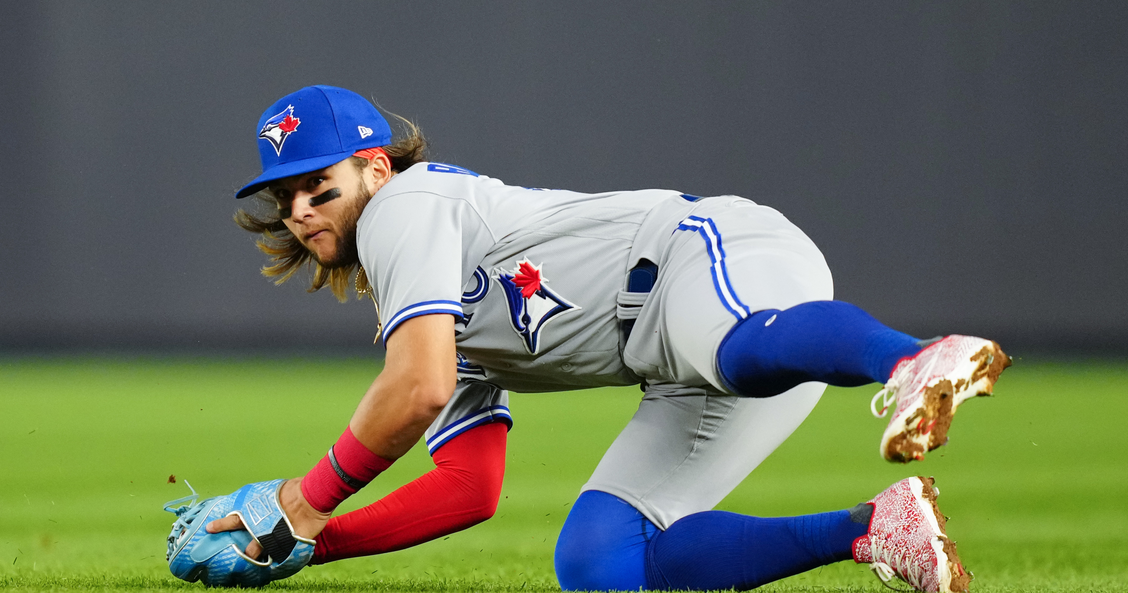 Will Jays risk an unhappy Bichette in ar-Bo-tration or settle