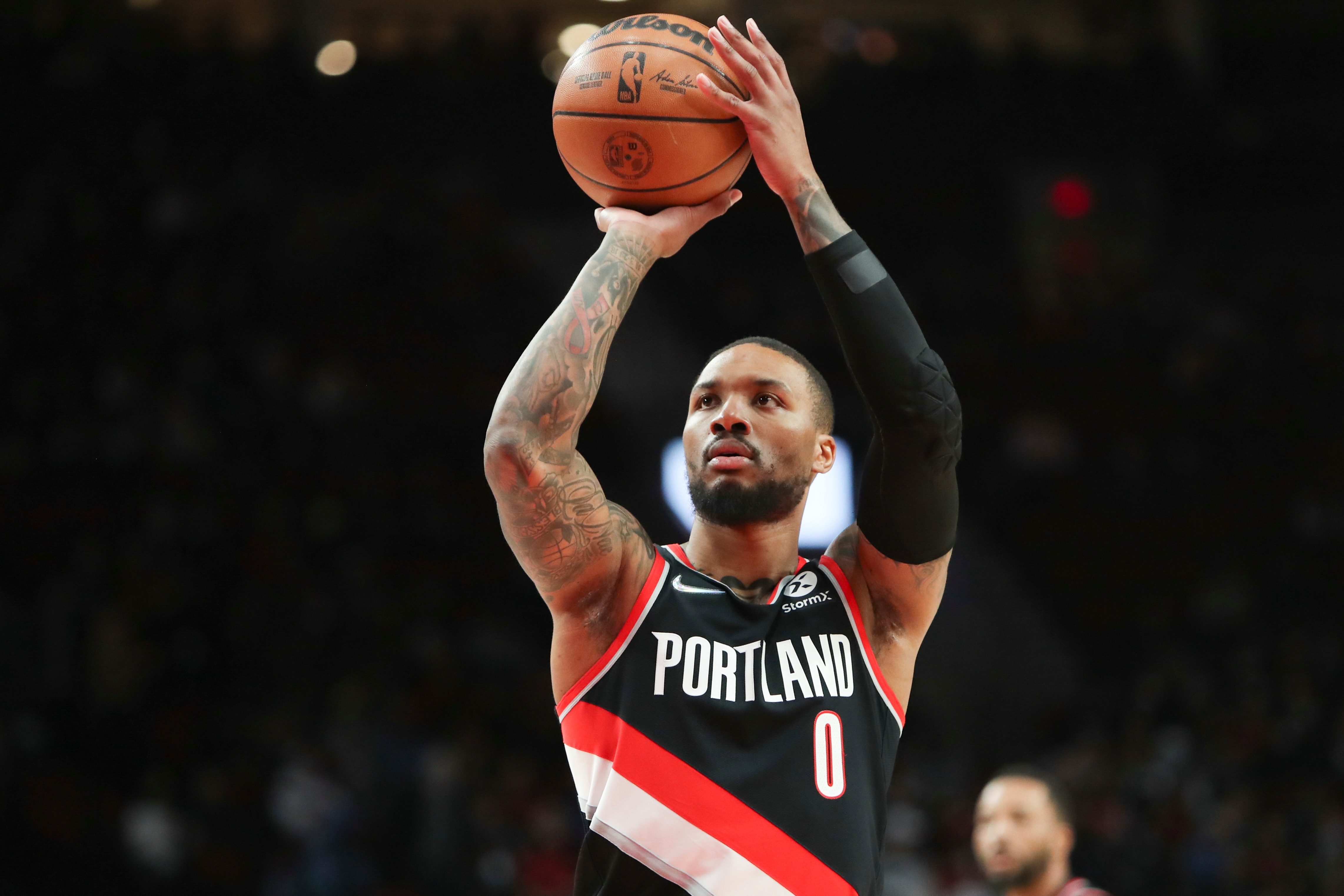 Hollinger'S Vegas Update: Lillard, Yang, And The Expansion Fight! - xispoe7