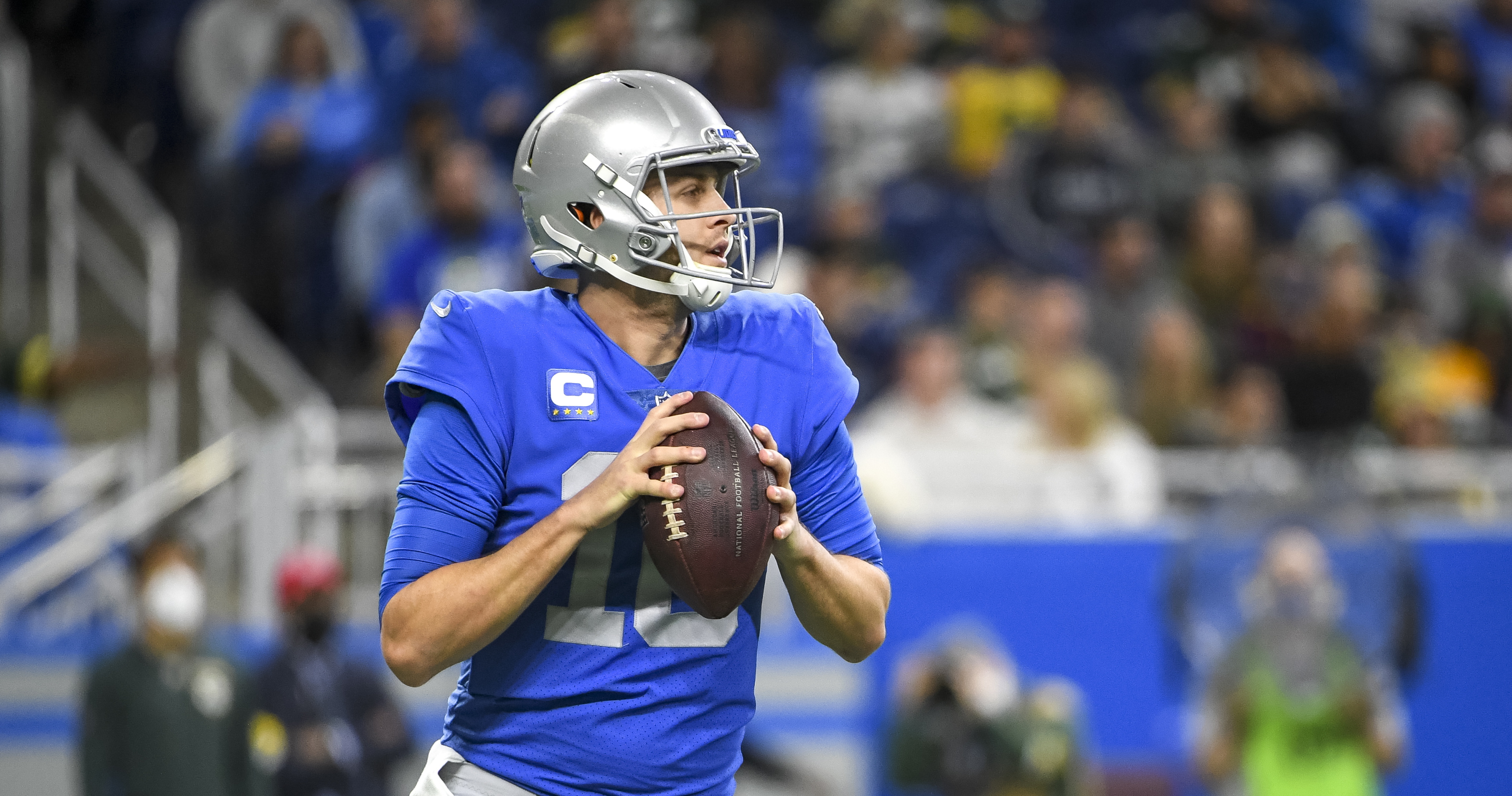 Bleacher Report suggests absurd Detroit Lions trade to replace