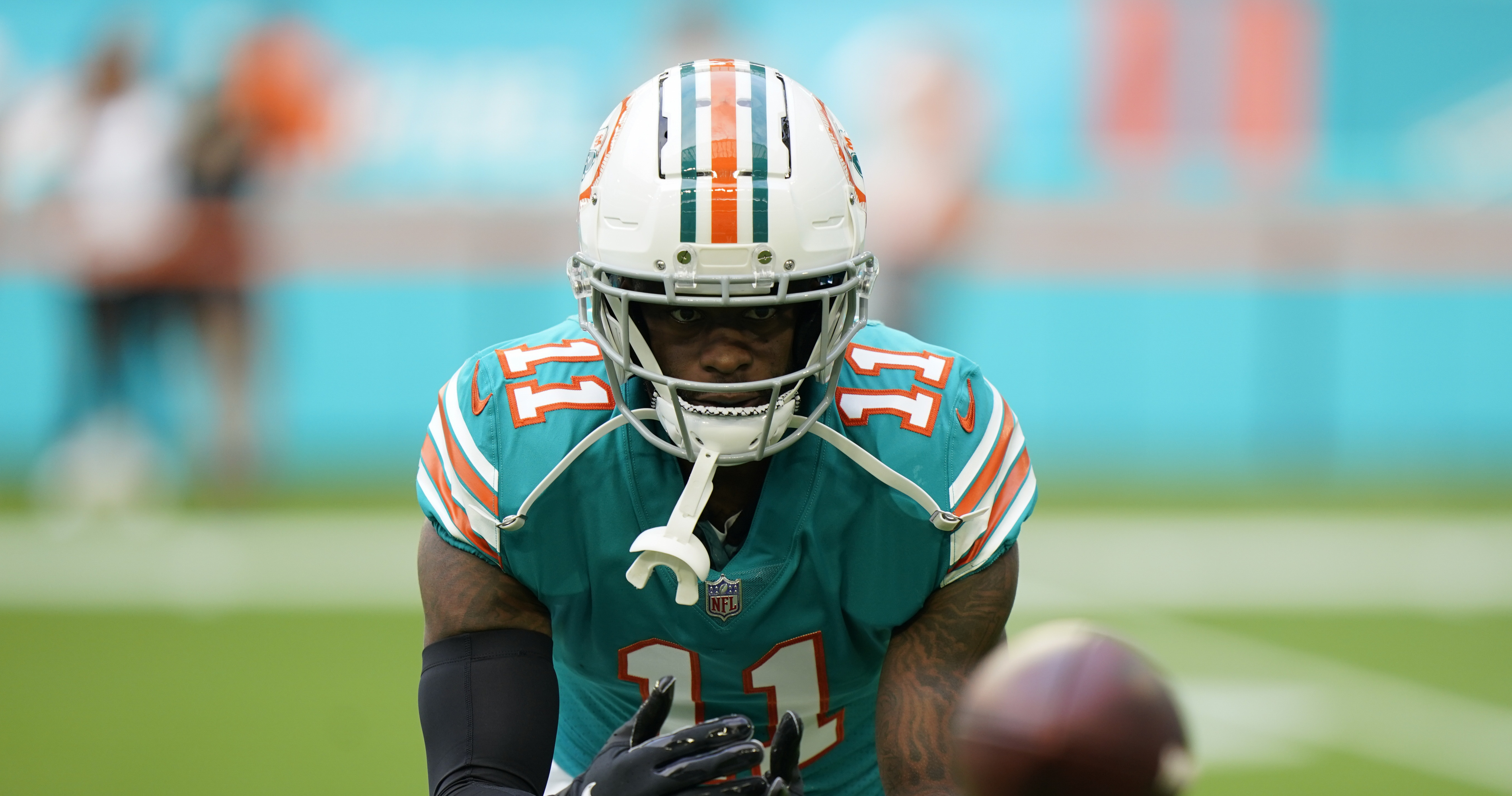 Game replay: Dolphins vs. Bucs NFL Week 5 without DeVante Parker