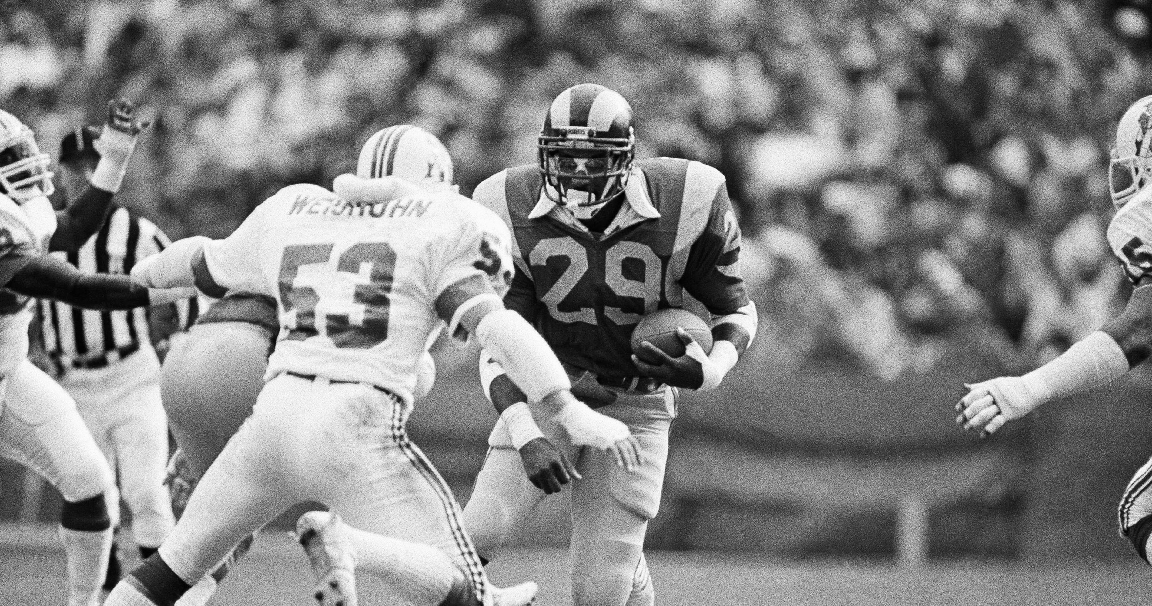 Clayton Weishuhn Dies at 62 in Car Crash; CFB Legend Played for