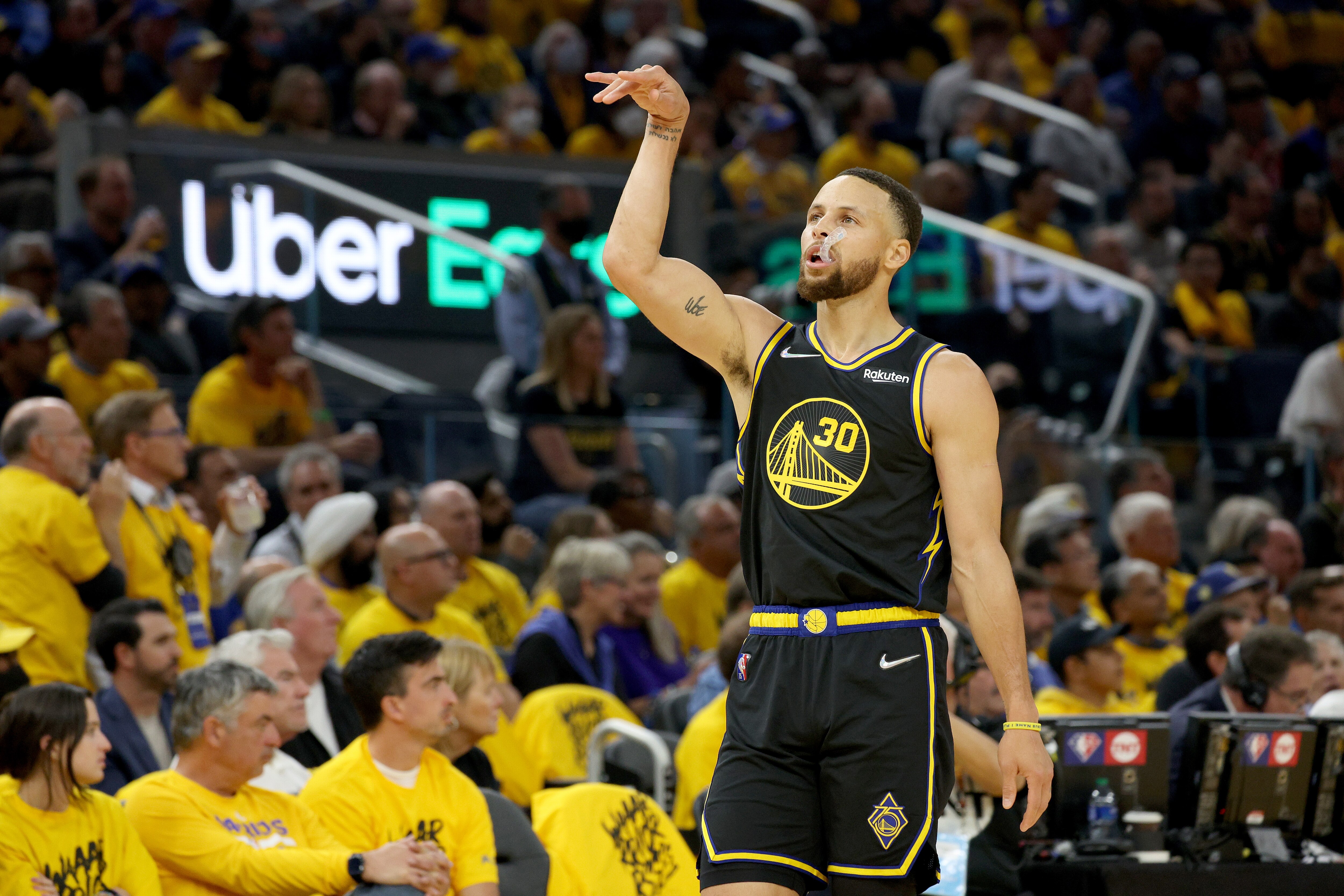 Who Really Is the Best Player Still Standing In the 2022 NBA Playoffs? - Vimarsana News