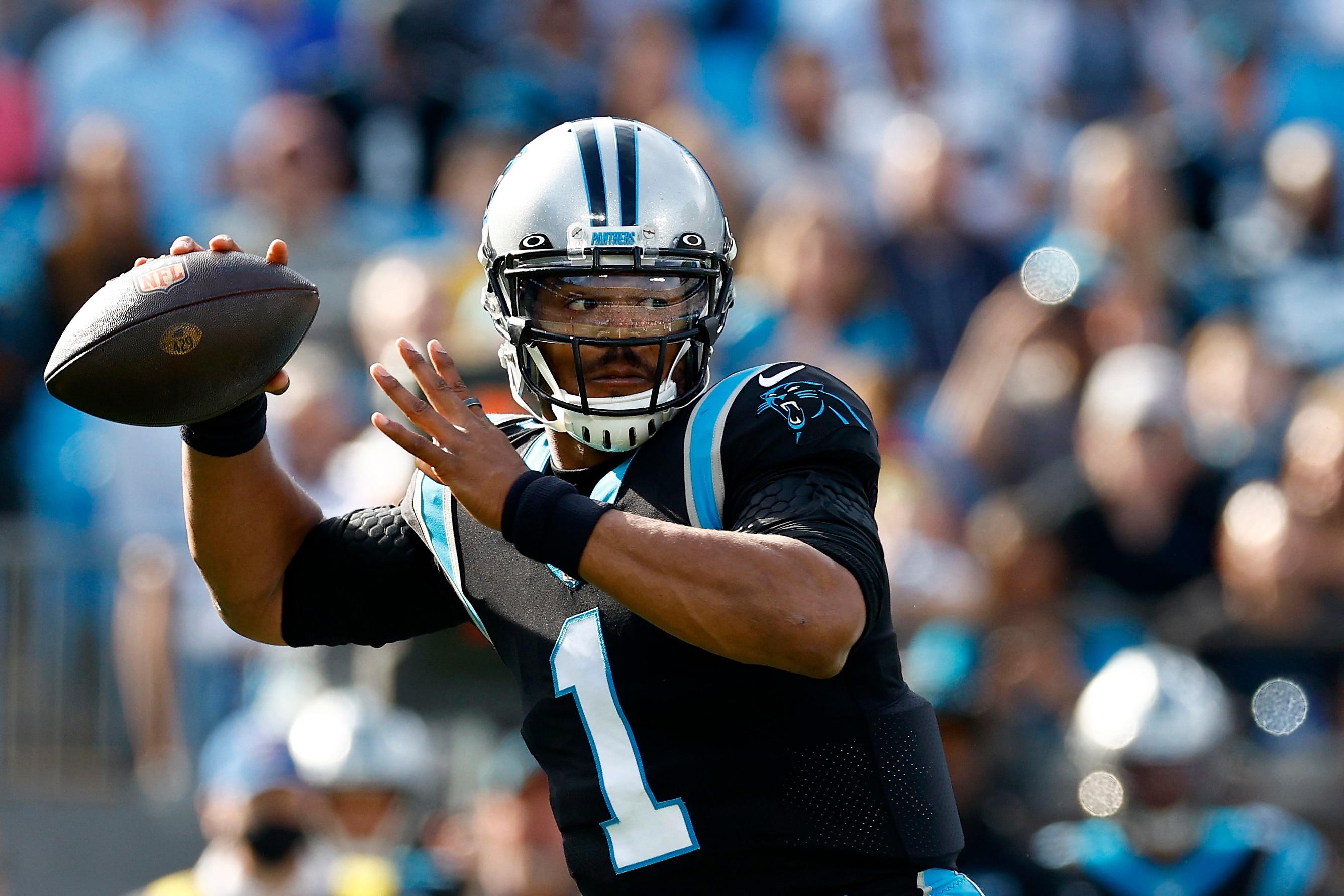 cam-newton-rumors-panthers-interest-depends-on-backup-qb-role