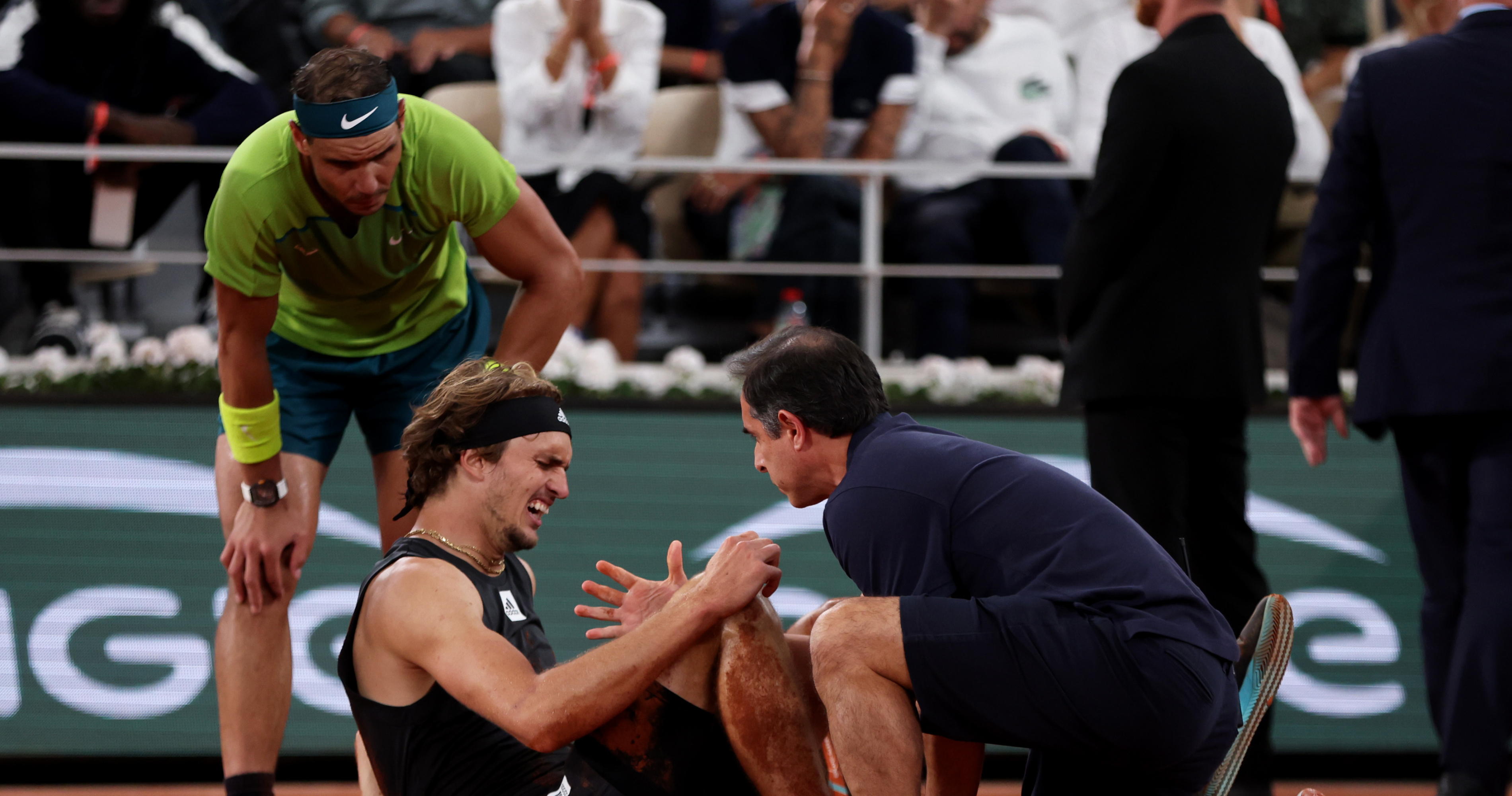 Alex Zverev Says Scans of Foot Injury Revealed Torn Ligaments Ahead of Wimbledon