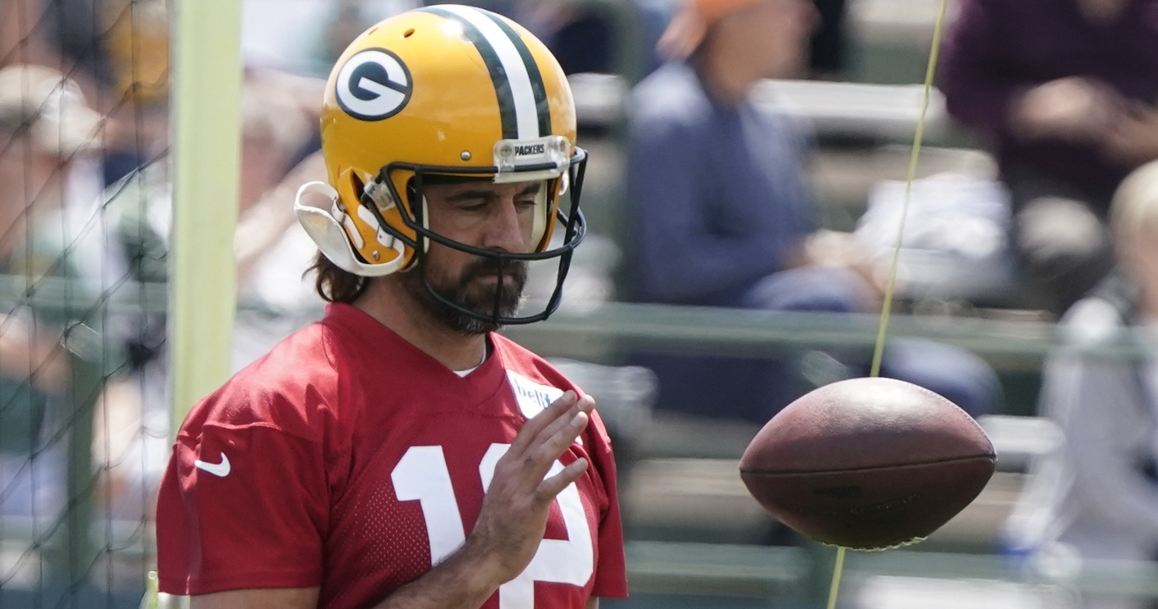 Aaron Rodgers and the Packers made a mistake last offseason. Now a trade or  retirement has to fix it.