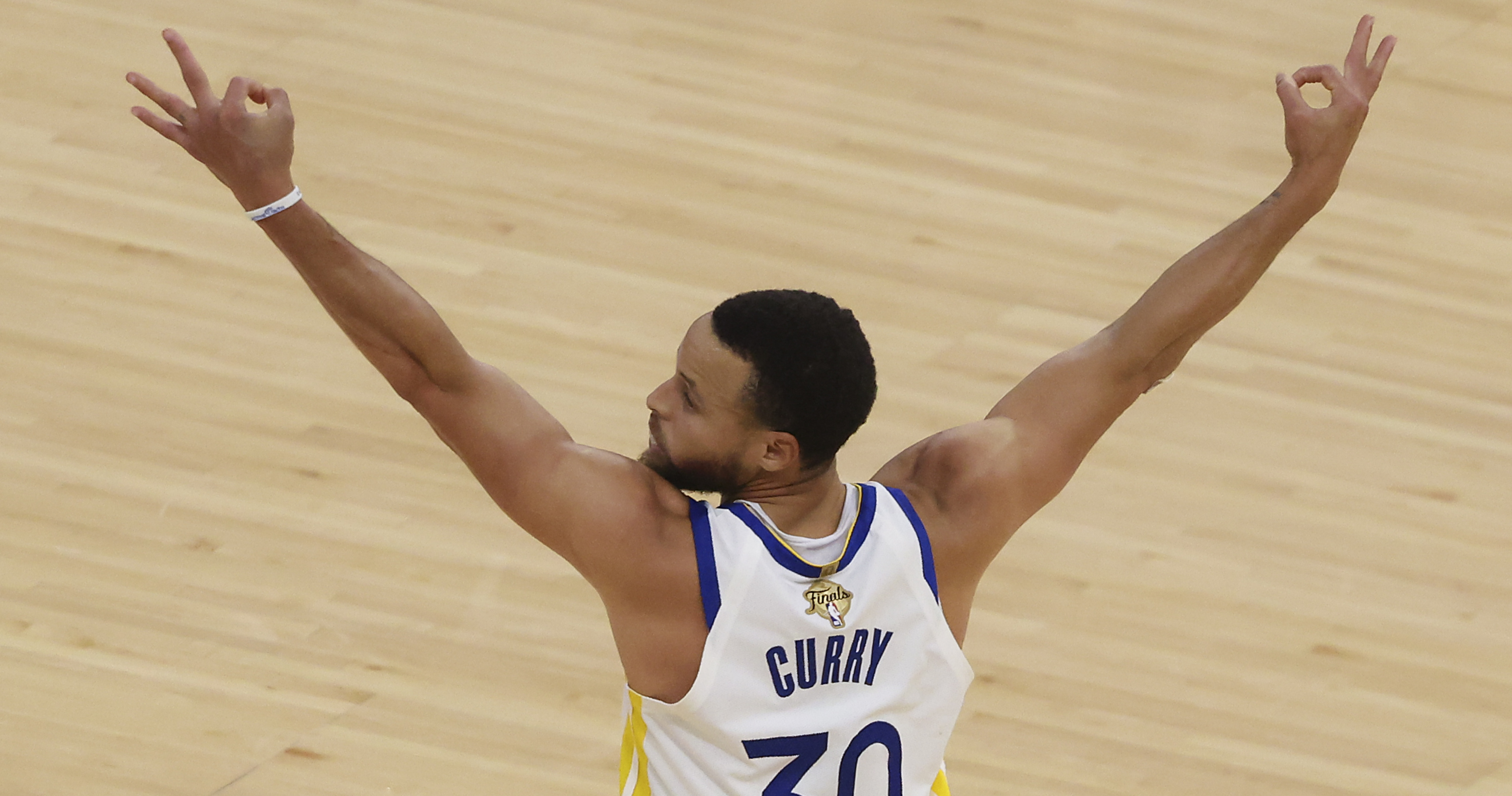 Stephen Curry hasn't won Finals MVP, but here are four reasons why this is  his year