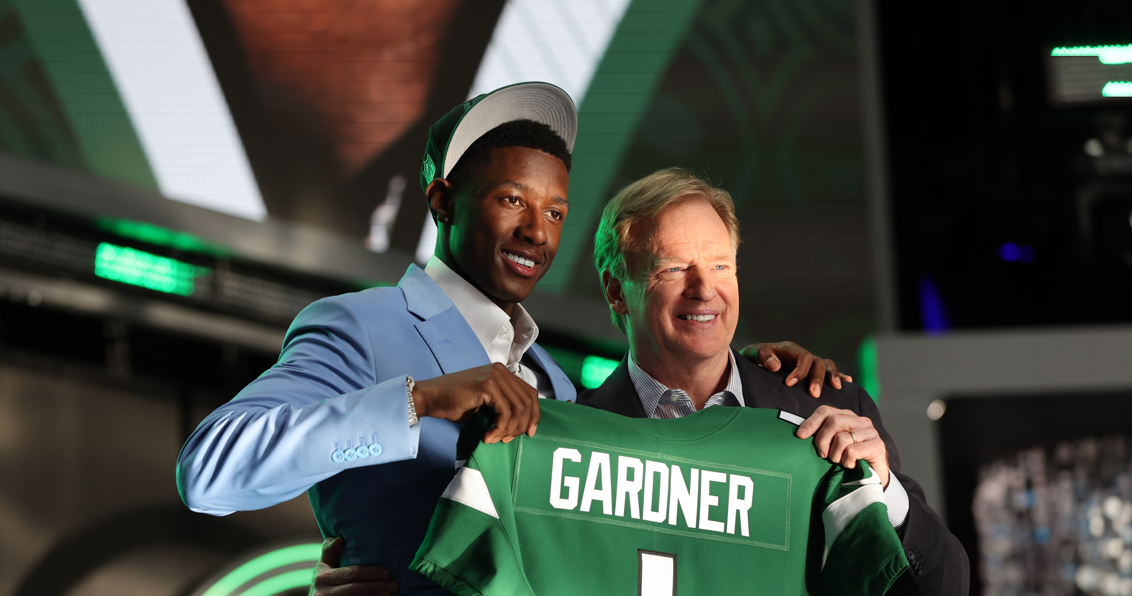 How Much New York Jets CB Sauce Gardner Paid Teammate D.J. Reed