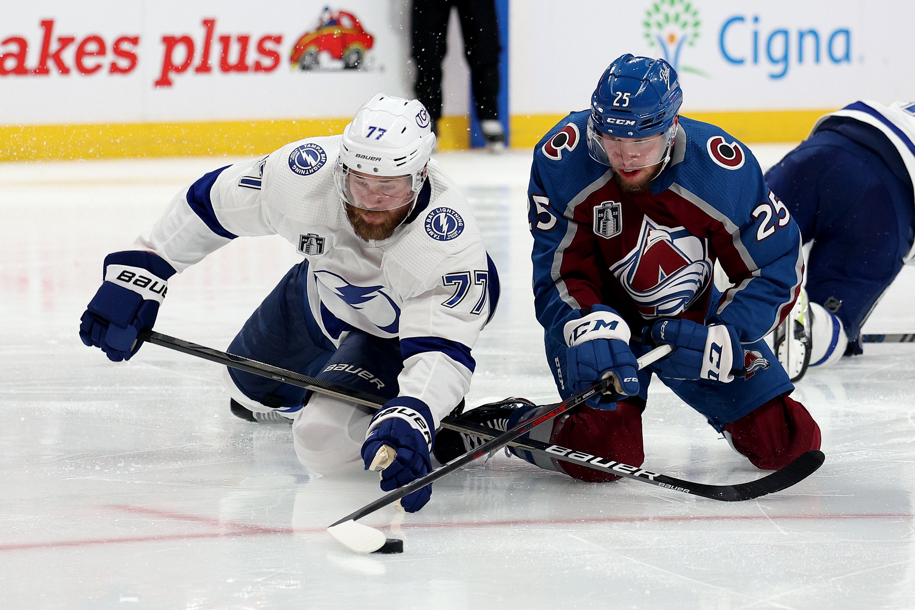 Lightning Mocked by NHL Twitter After Blowout Loss to Avalanche in Game 2 - Vimarsana News