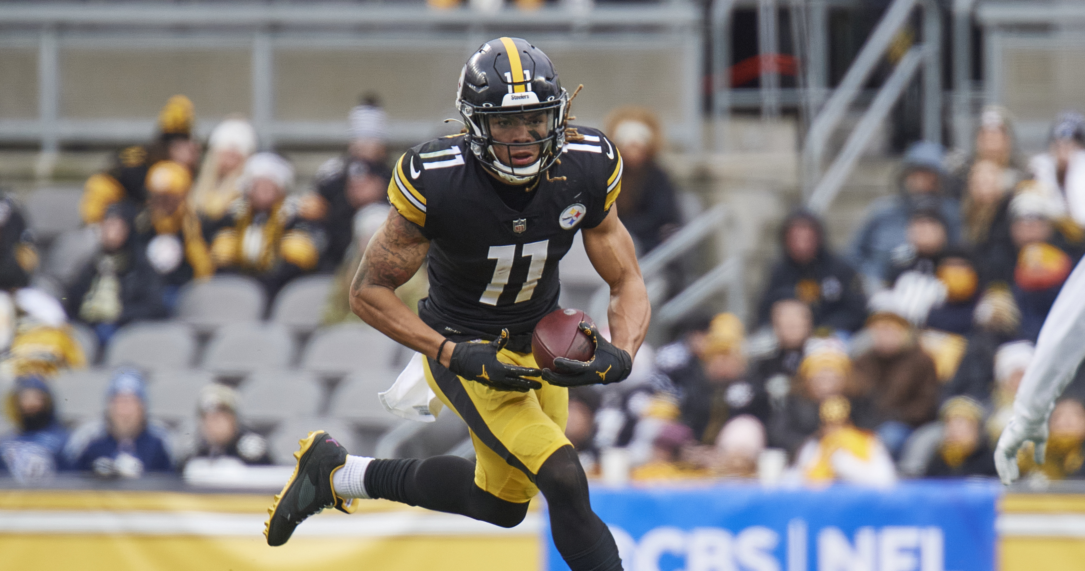 Steelers' Chase Claypool says he's a top-three receiver in the NFL, gives  out his stat projections for 2022 