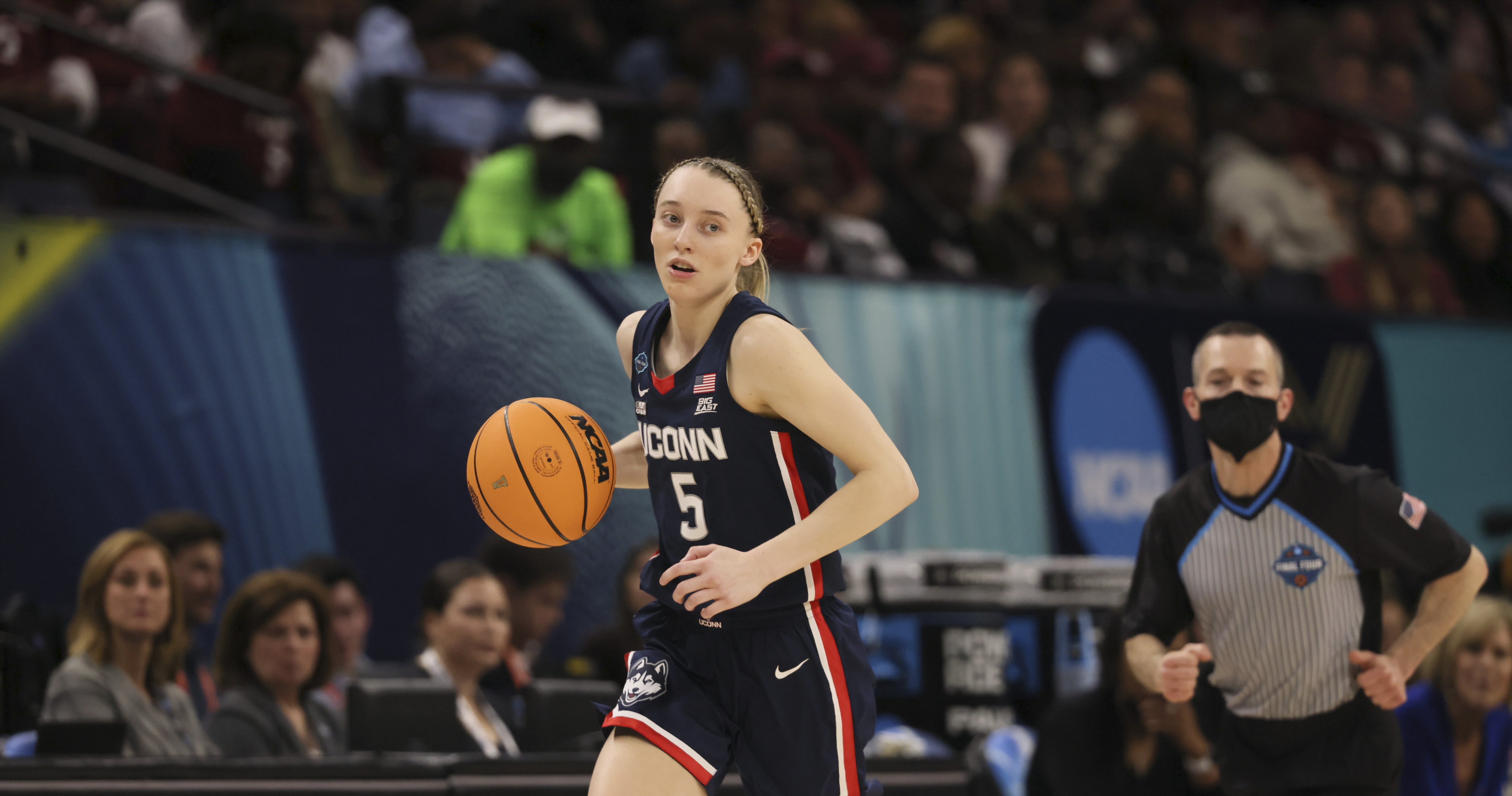 Paige Bueckers Calls On President Biden To Help Secure Brittney Griner ...