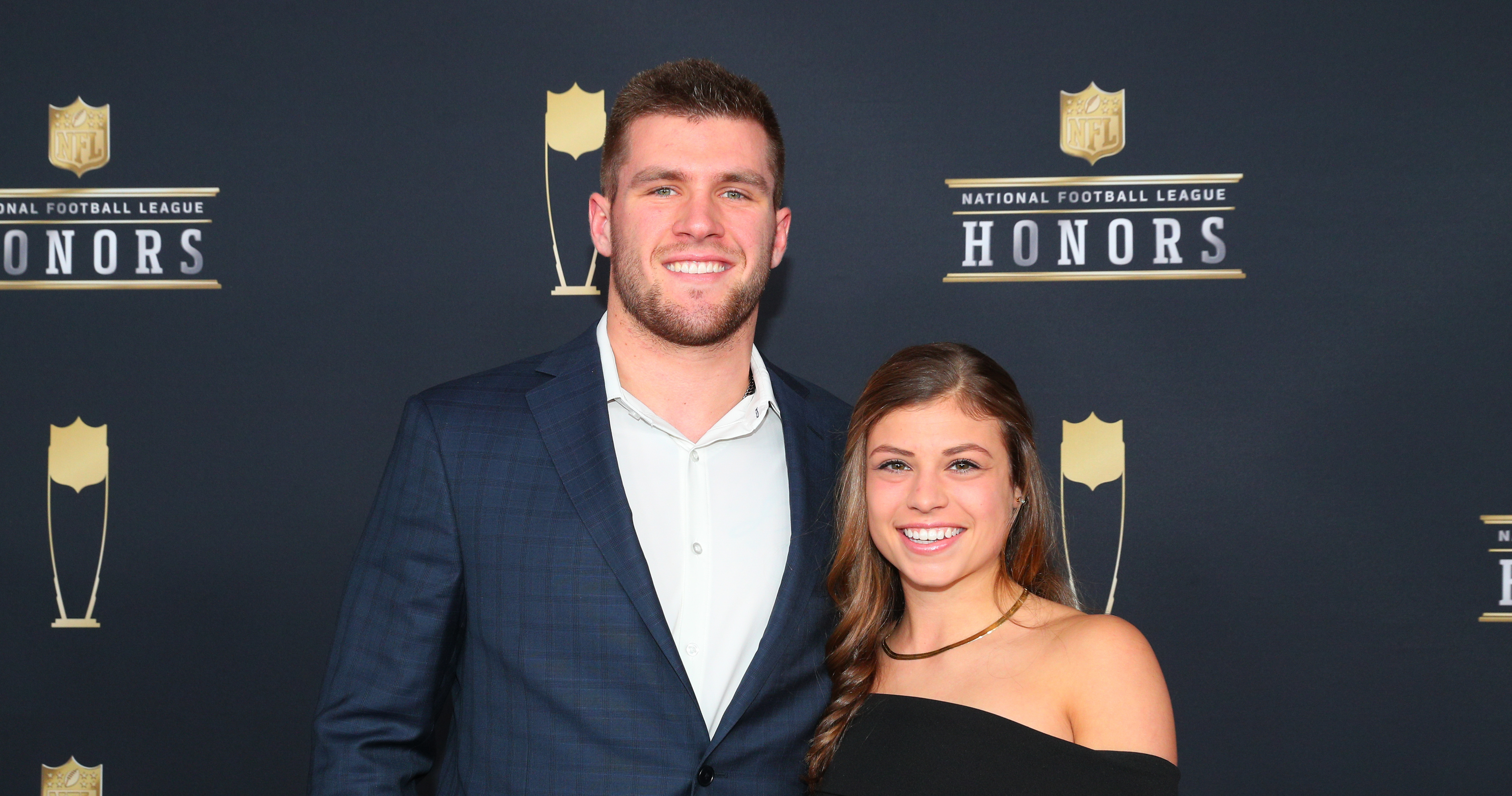 Pittsburgh Steelers' TJ Watt Marries Soccer Star Dani Rhodes - E! Online