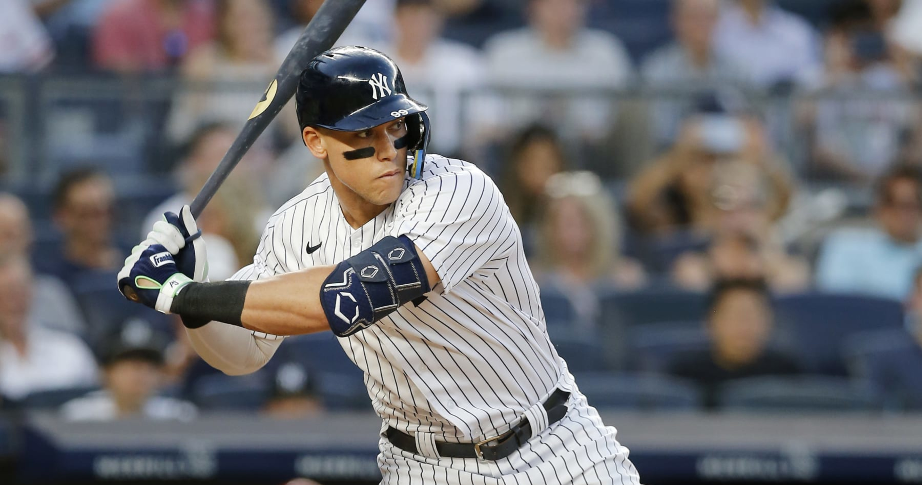 Judge, Yankees fail to agree to long-term contract