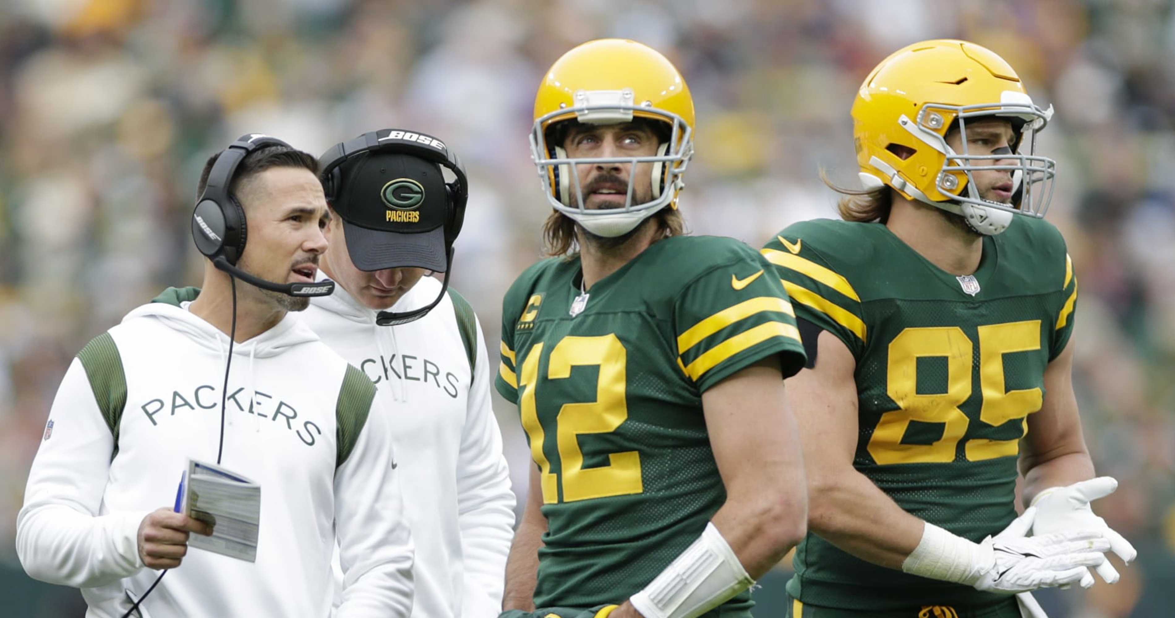 Packers Hold Off Cowboys to Advance to NFC Championship - WSJ