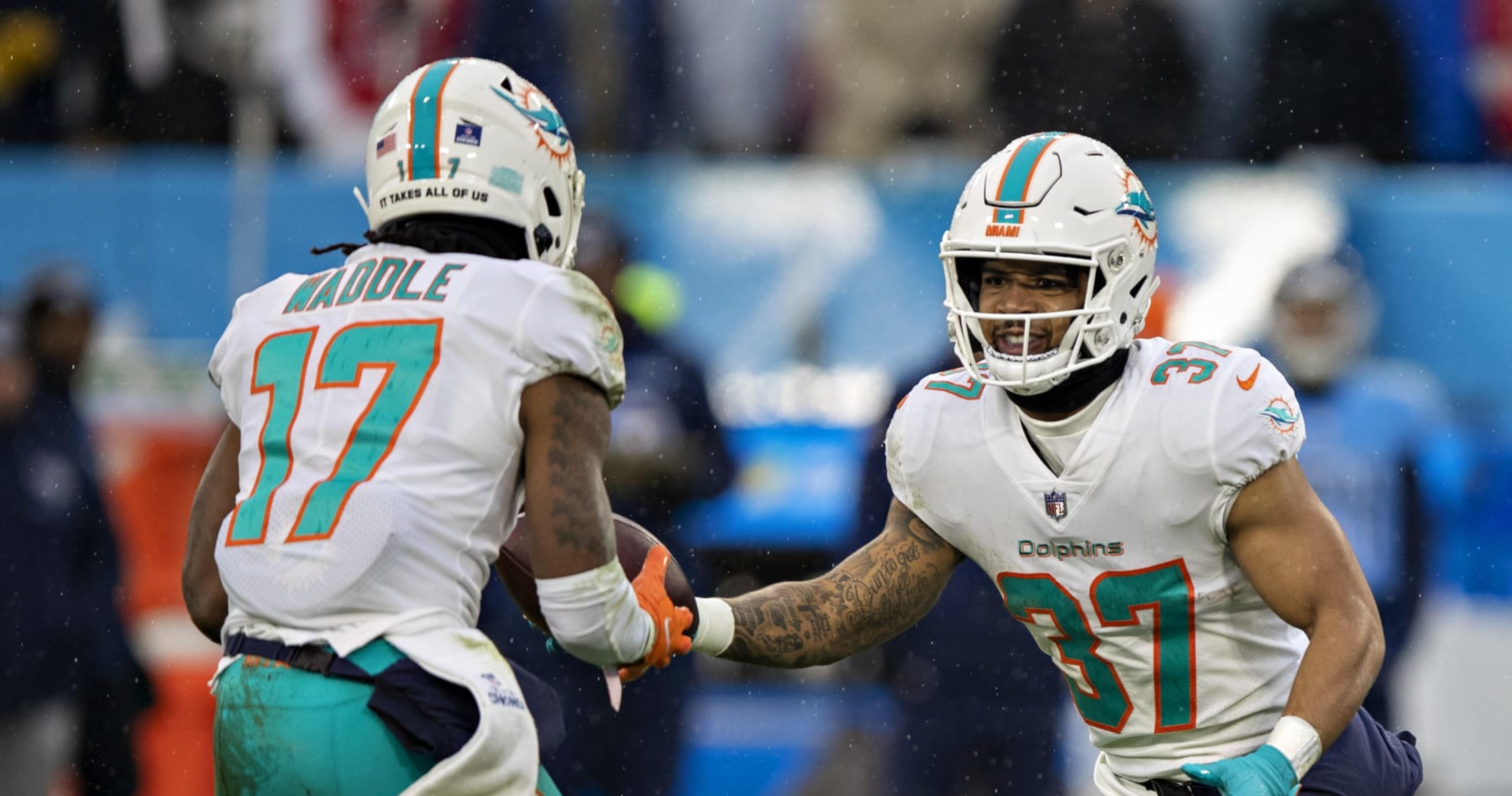 Dolphins' young corners impressing. And team makes a roster move