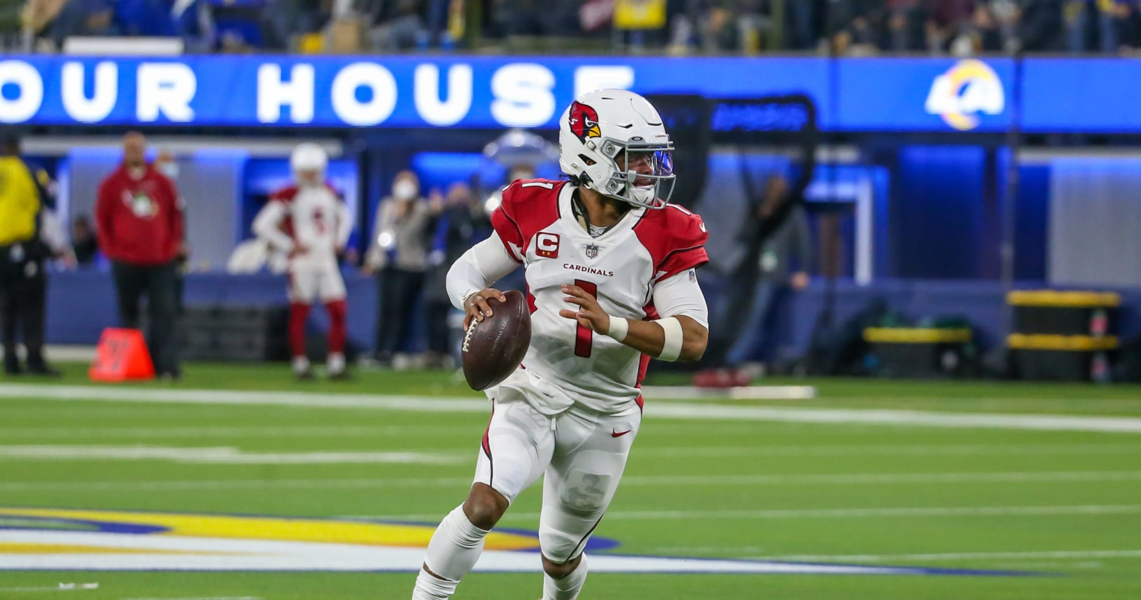 Kyler Murray 'Vastly Overpaid' in NFL QB Rankings - Sports Illustrated Arizona  Cardinals News, Analysis and More