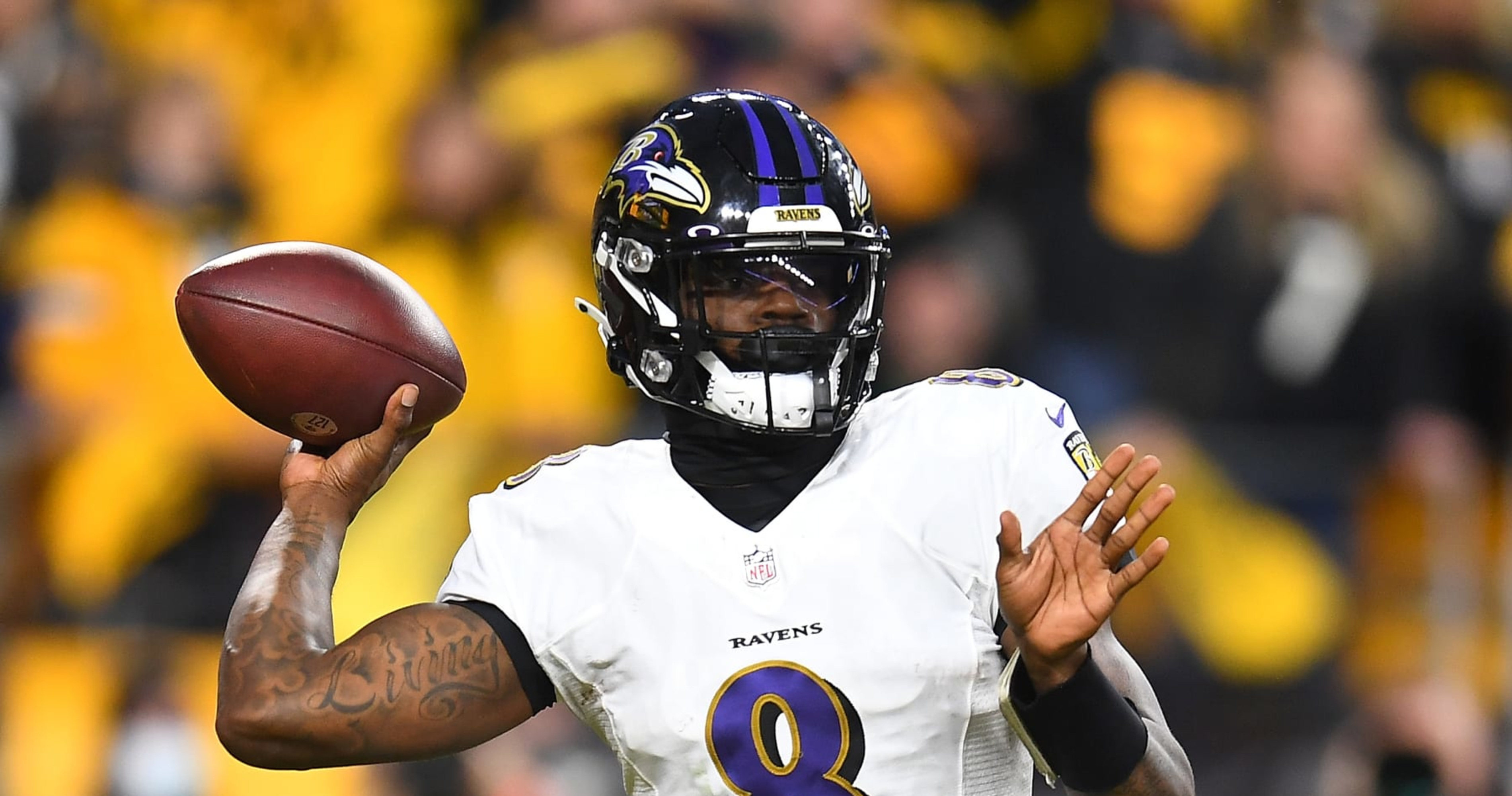 Adam Schefter - Last season, Ravens' QB Lamar Jackson won NFL MVP. Through  the first half of this season, Cardinals' QB Kyler Murray has been even  better.