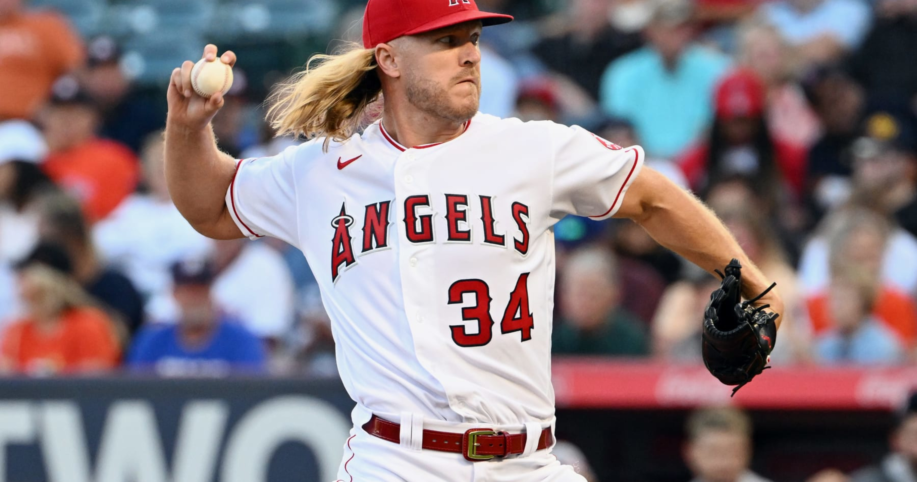 Angels trade Noah Syndergaard to Phillies