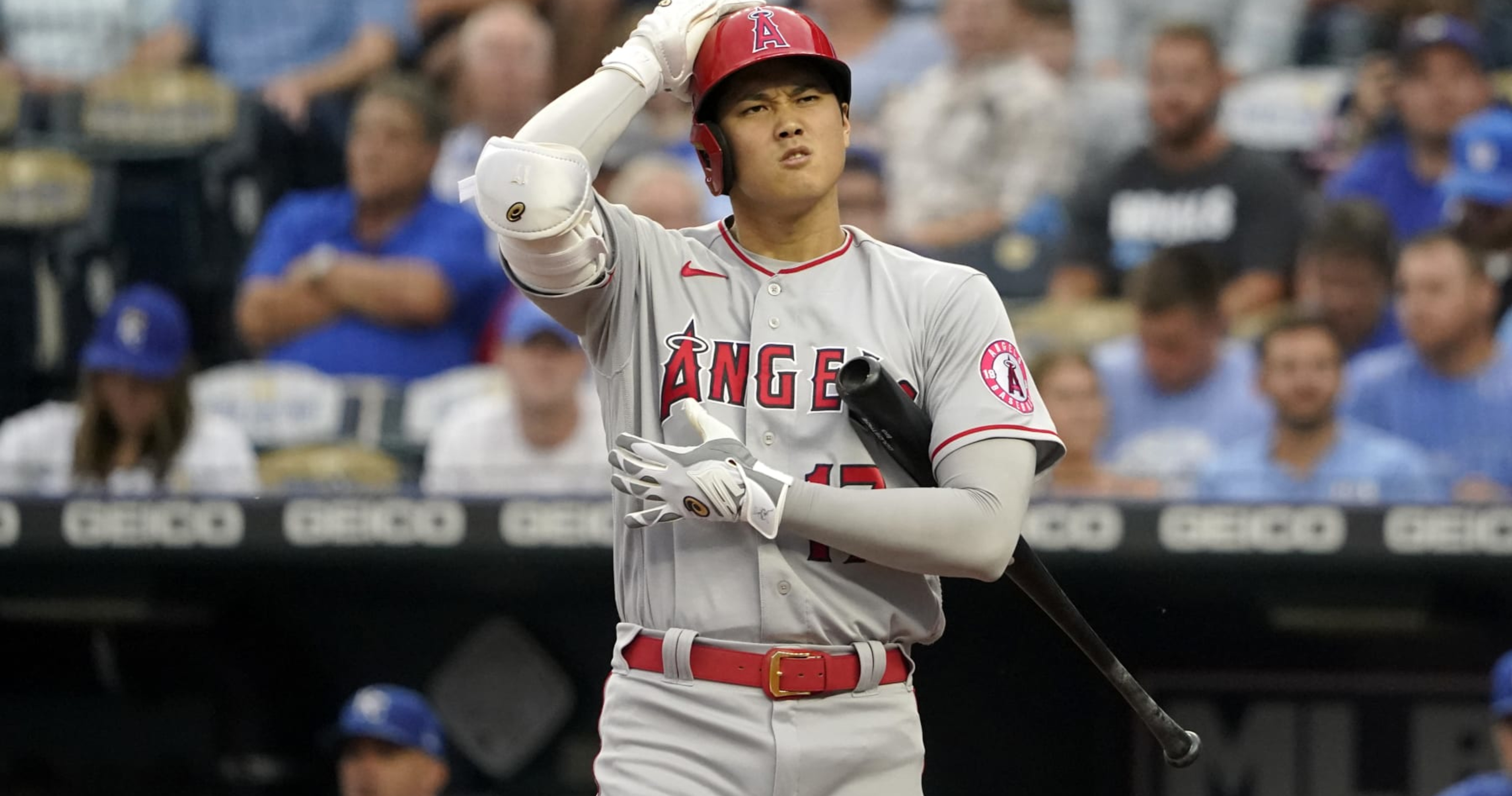 ShoheI ohtanI wrap up player of the week honors in just one day T shirt -  Limotees