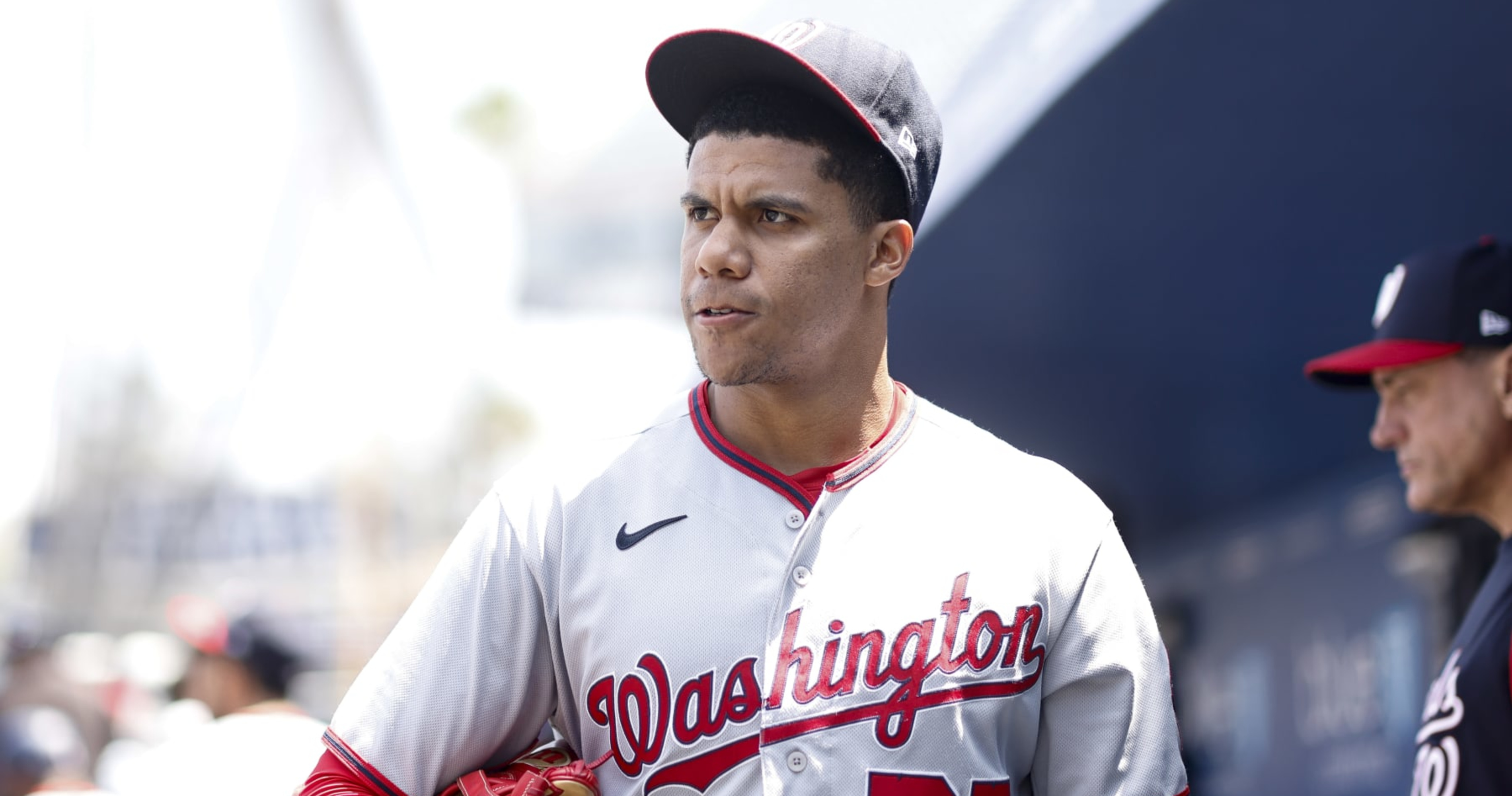 San Diego Padres trade for Washington Nationals slugger Juan Soto - ESPN