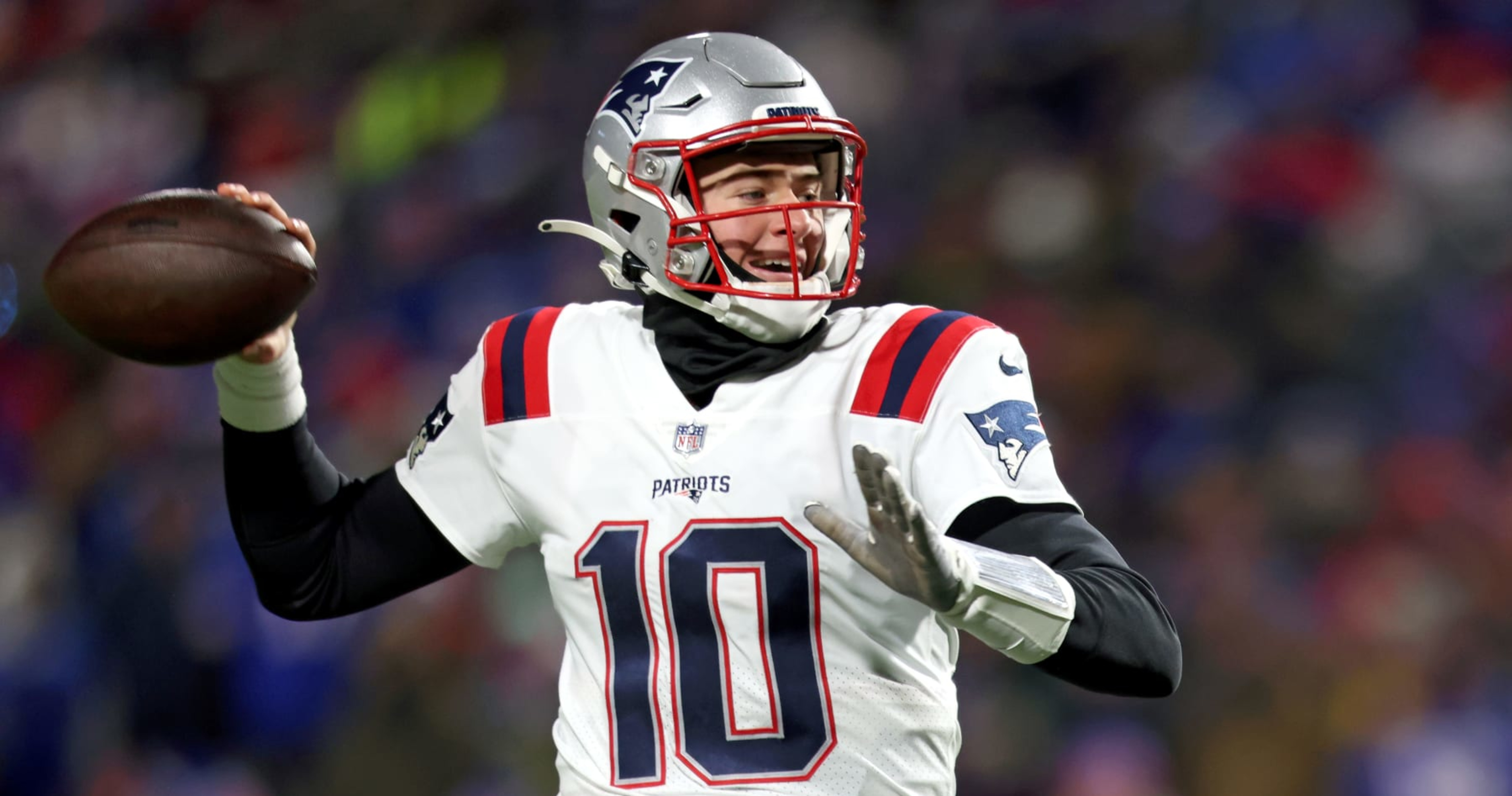 Patriots QB Mac Jones Files For Tom Brady-Esque MJ10 Trademark -  InsideHook