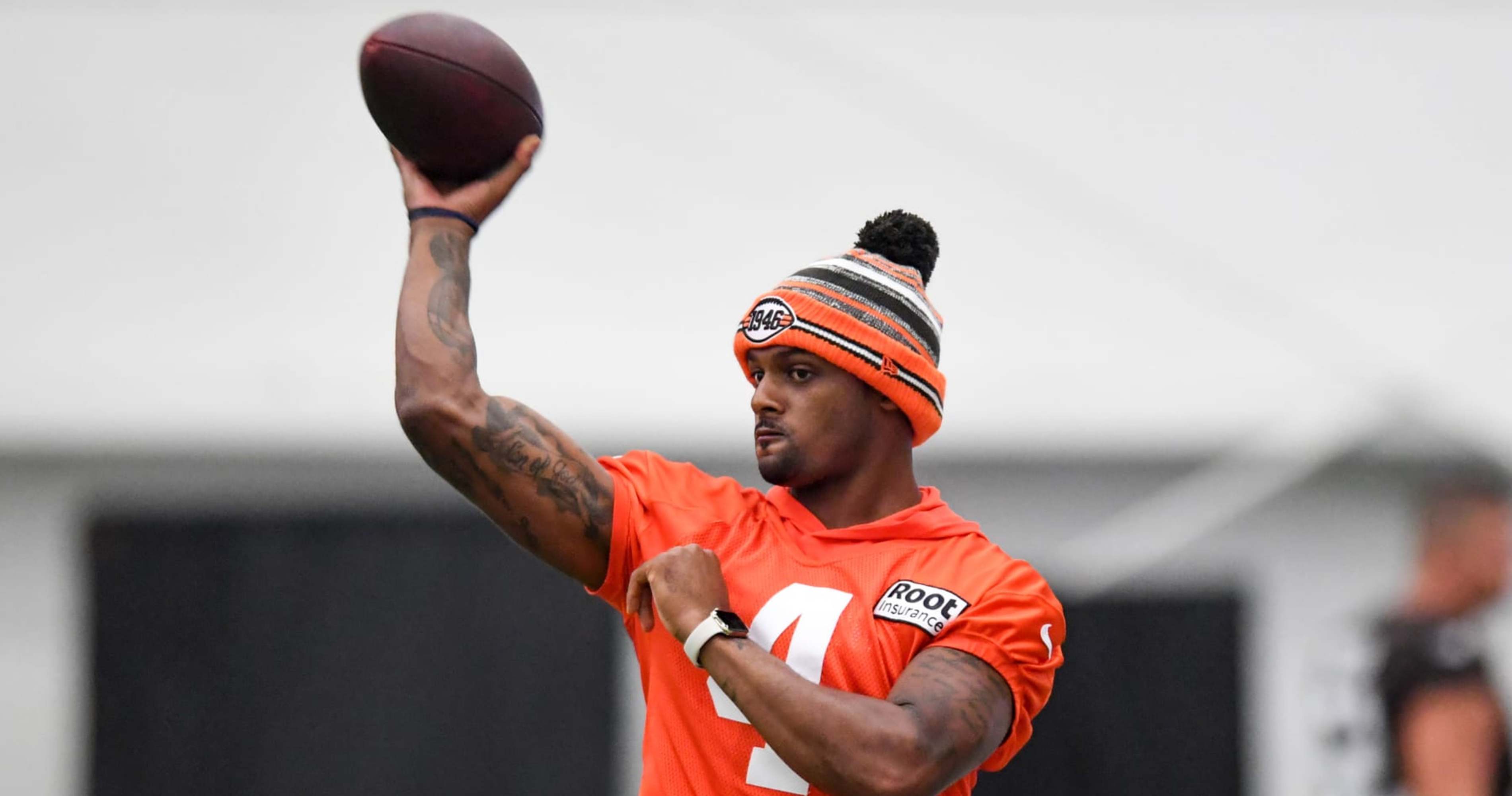 Browns Fans Are Already Selling Offensive Deshaun Watson T-Shirts