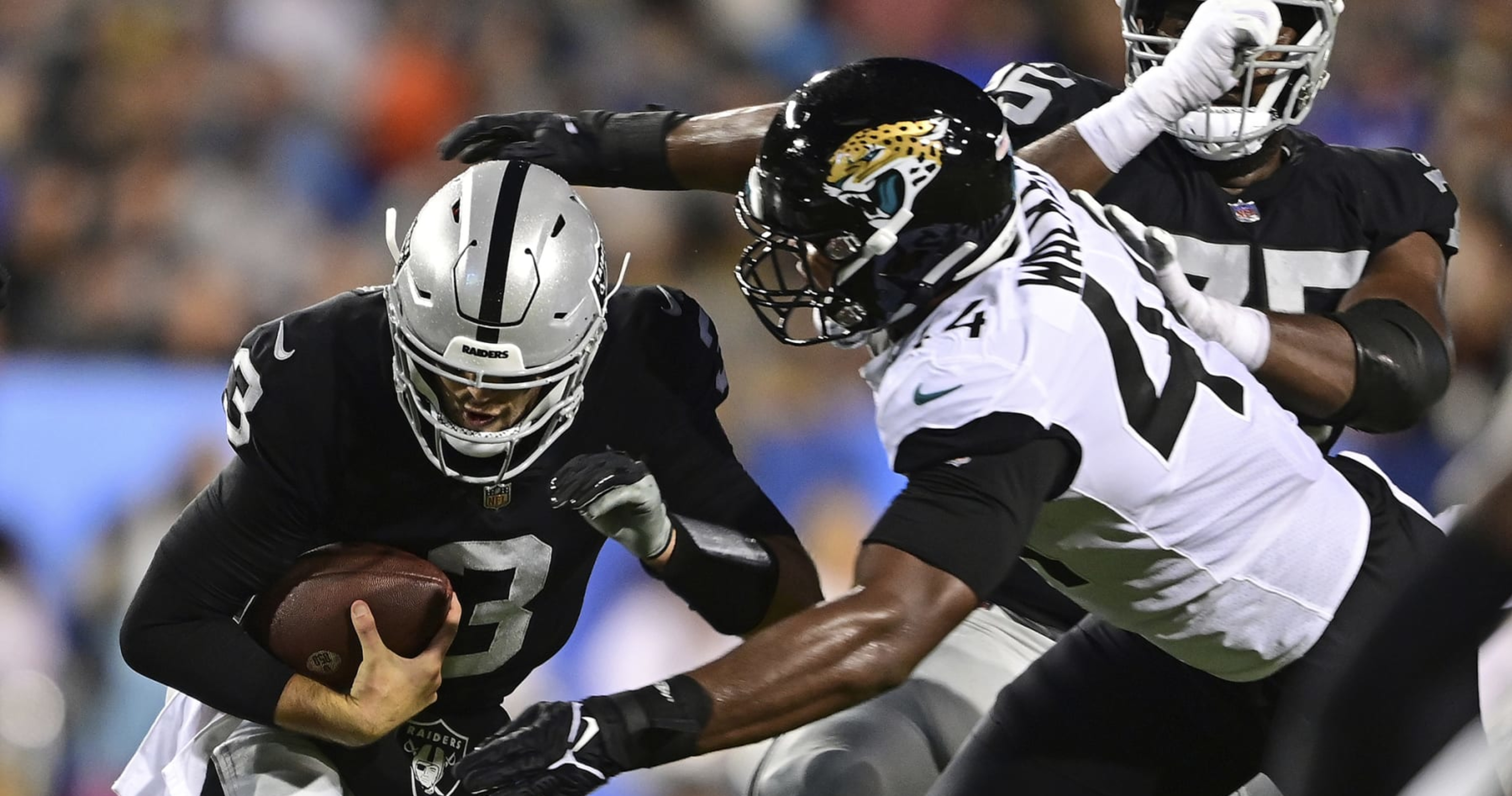 Raiders win NFL preseason opener, Jaguars' No. 1 pick Walker logs sack 