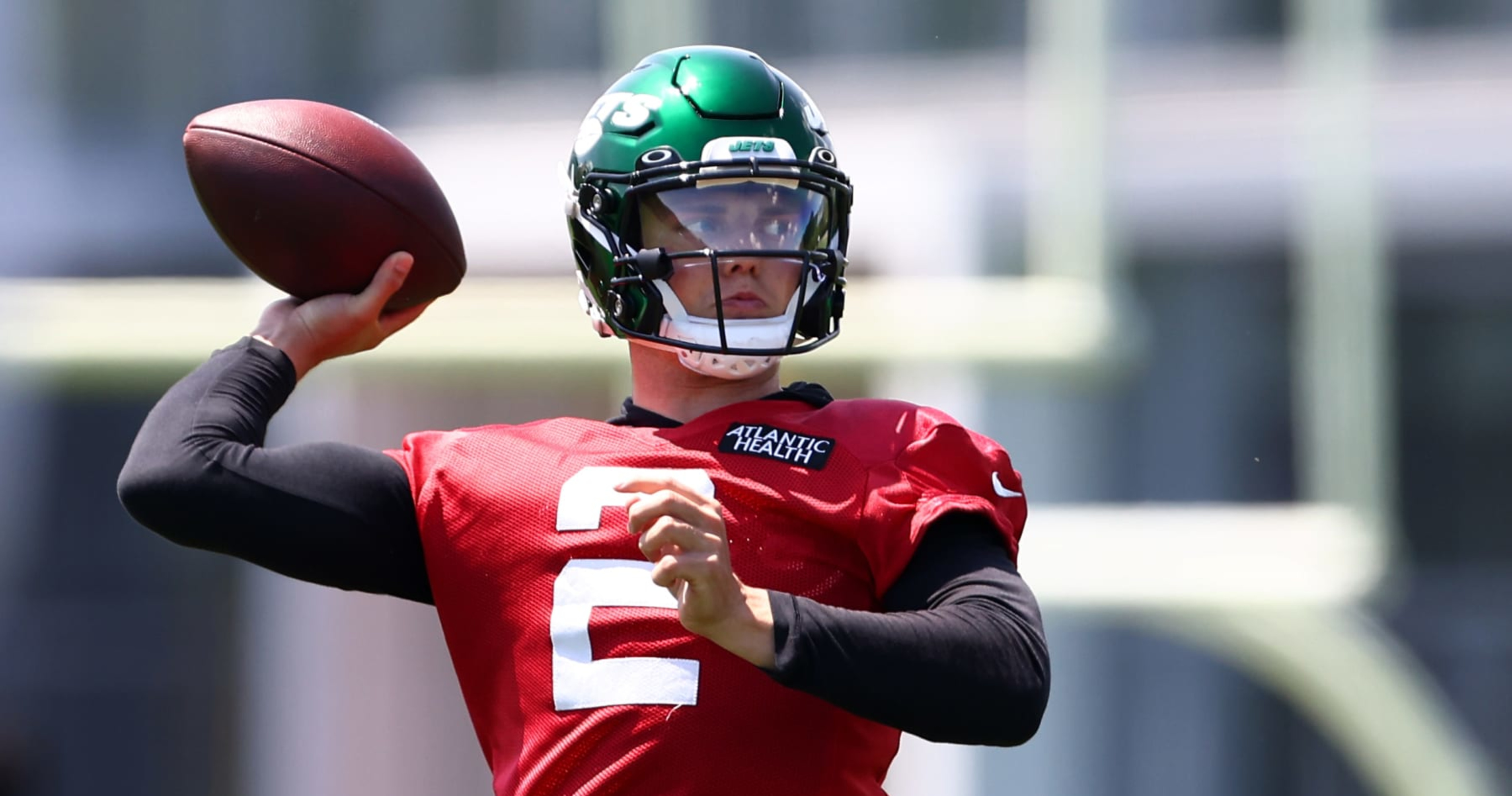 Jets have quarterback problem after Zach Wilson disaster