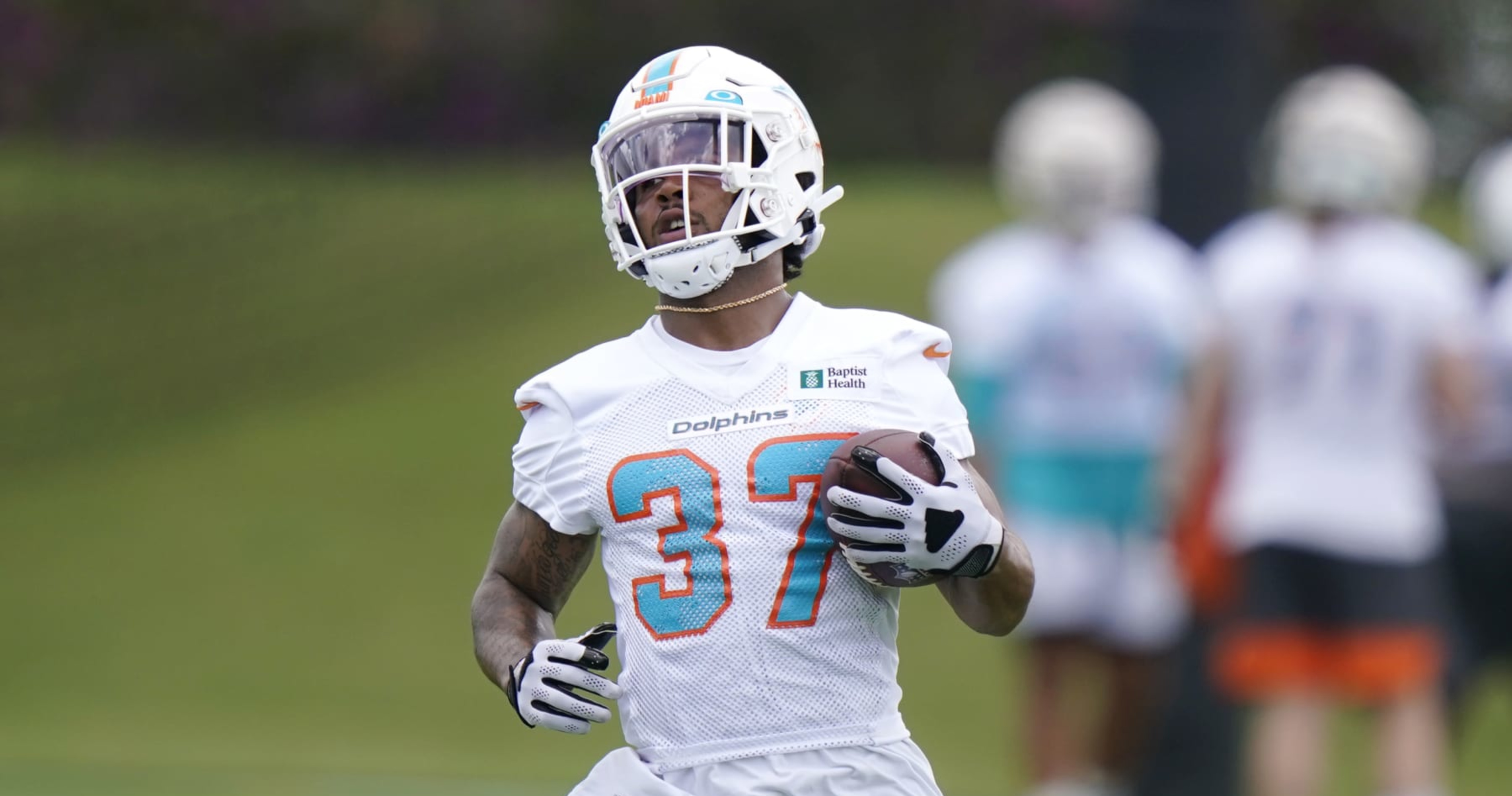 Dolphins happy with roster after tough cuts ahead of season