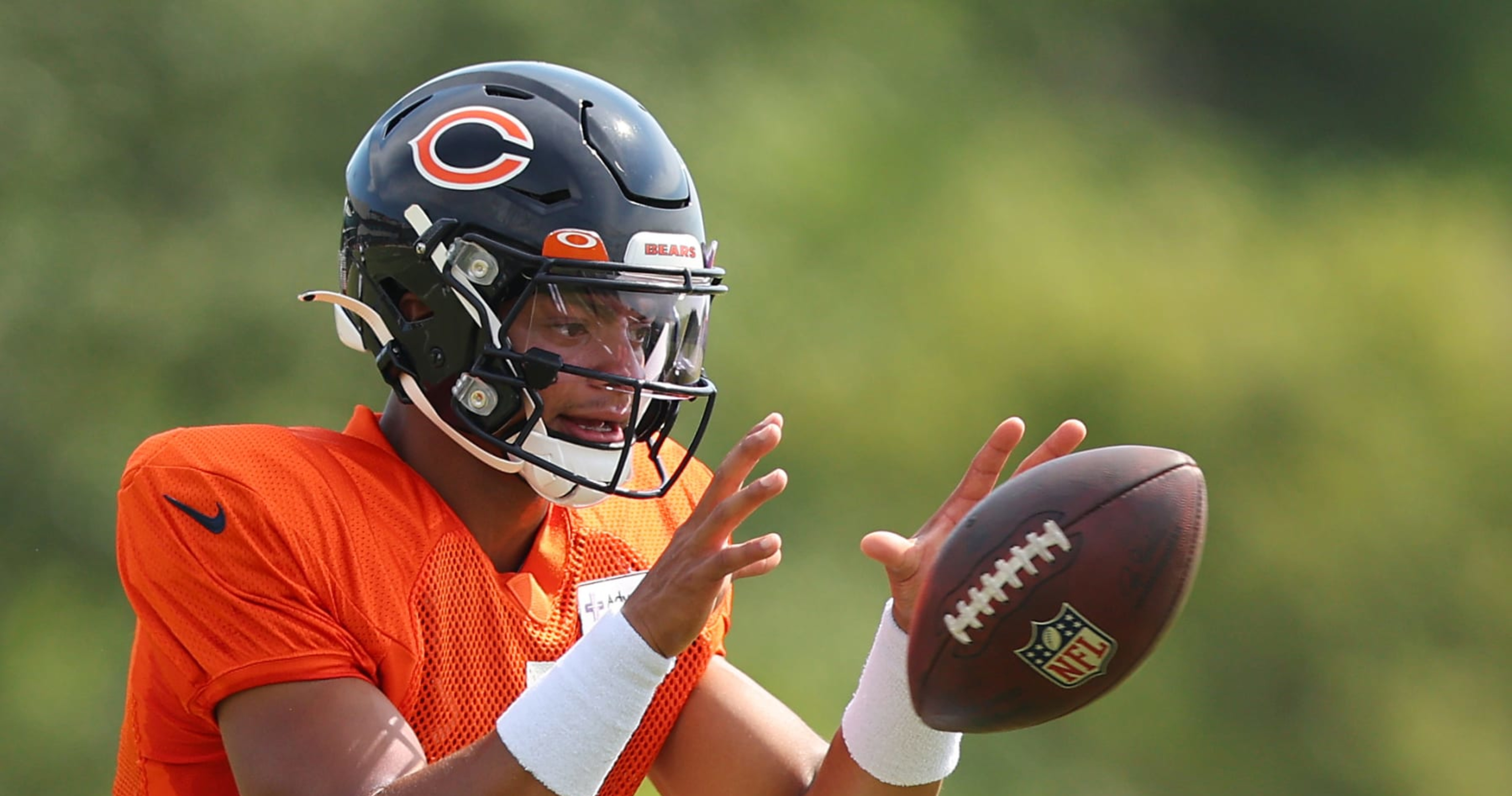 Bears WR Byron Pringle: 'Justin Fields comes to play' - Chicago Sun-Times