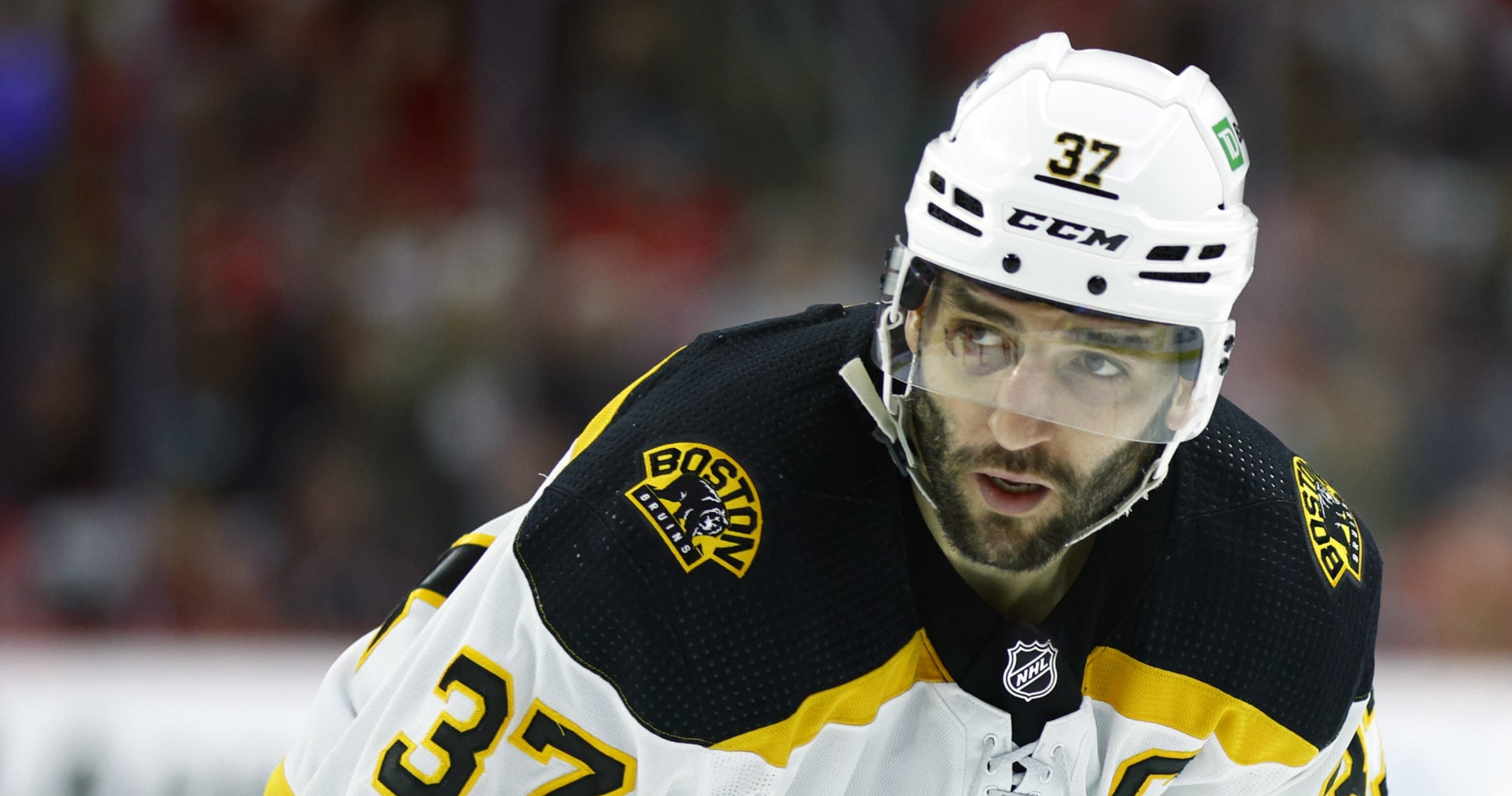 Patrice Bergeron, who won 2011 Stanley Cup with Bruins, retiring