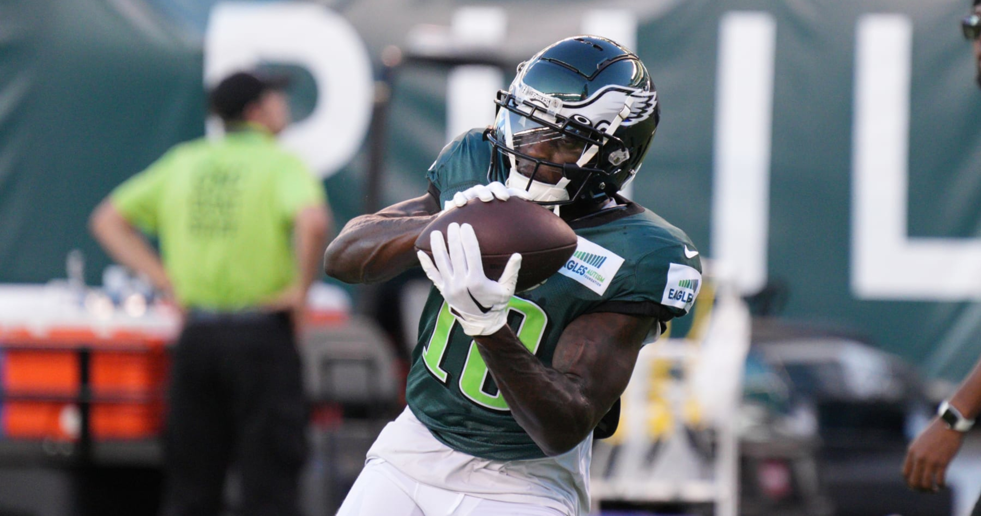 Eagles hold on in Week 1 despite poor offensive performance – NBC Sports  Philadelphia