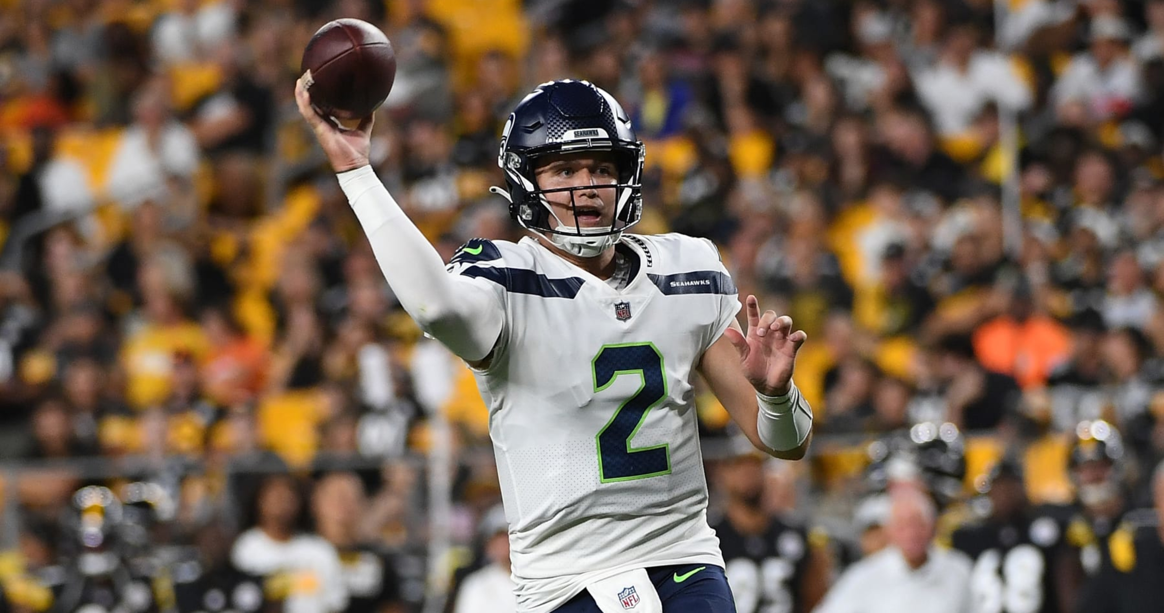 Drew Lock vs. Geno Smith: Who is winning Seahawks' QB1 battle to replace  Russell Wilson?