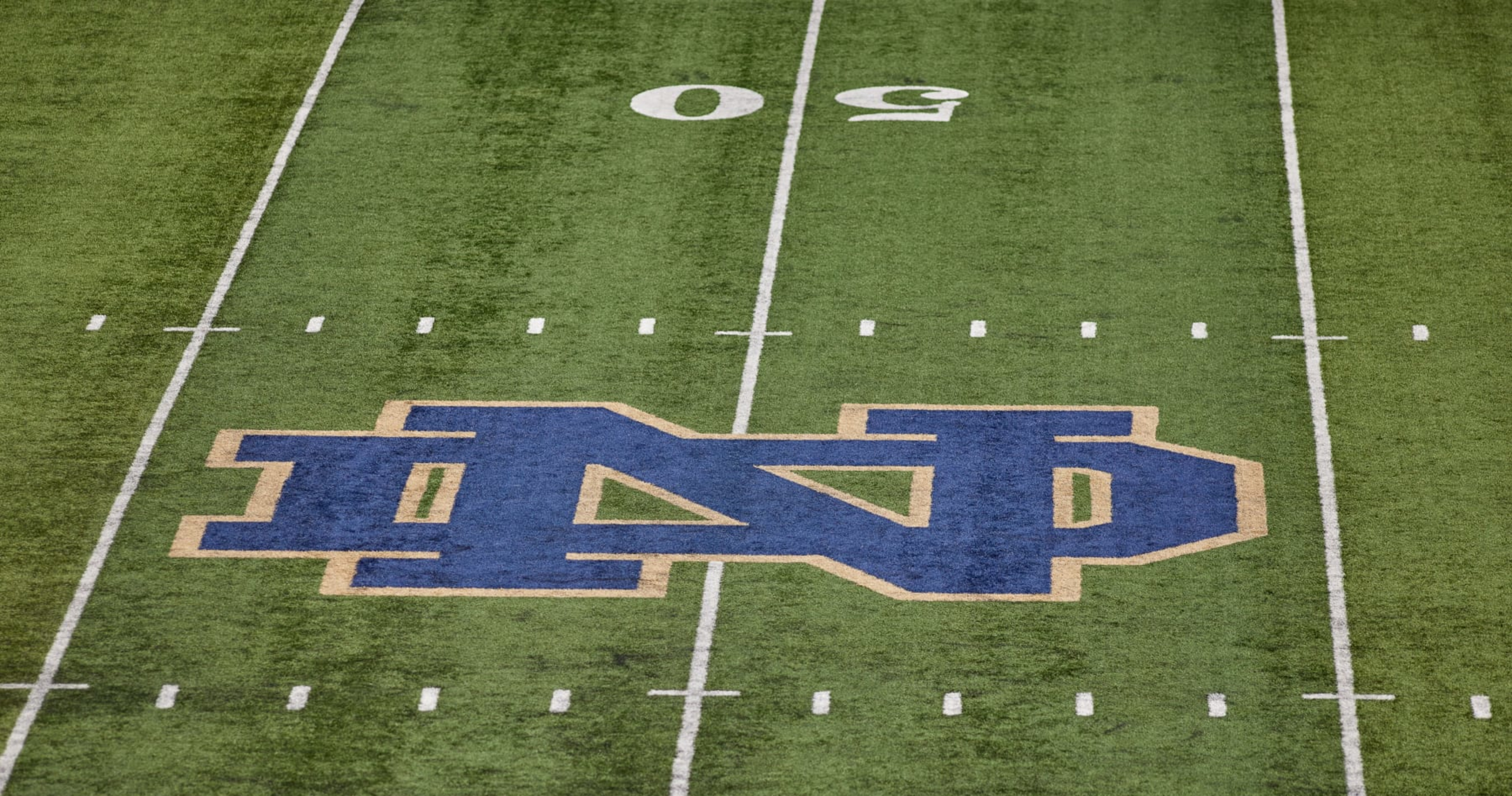 5-Star Linebacker Drayk Bowen Visits Notre Dame //