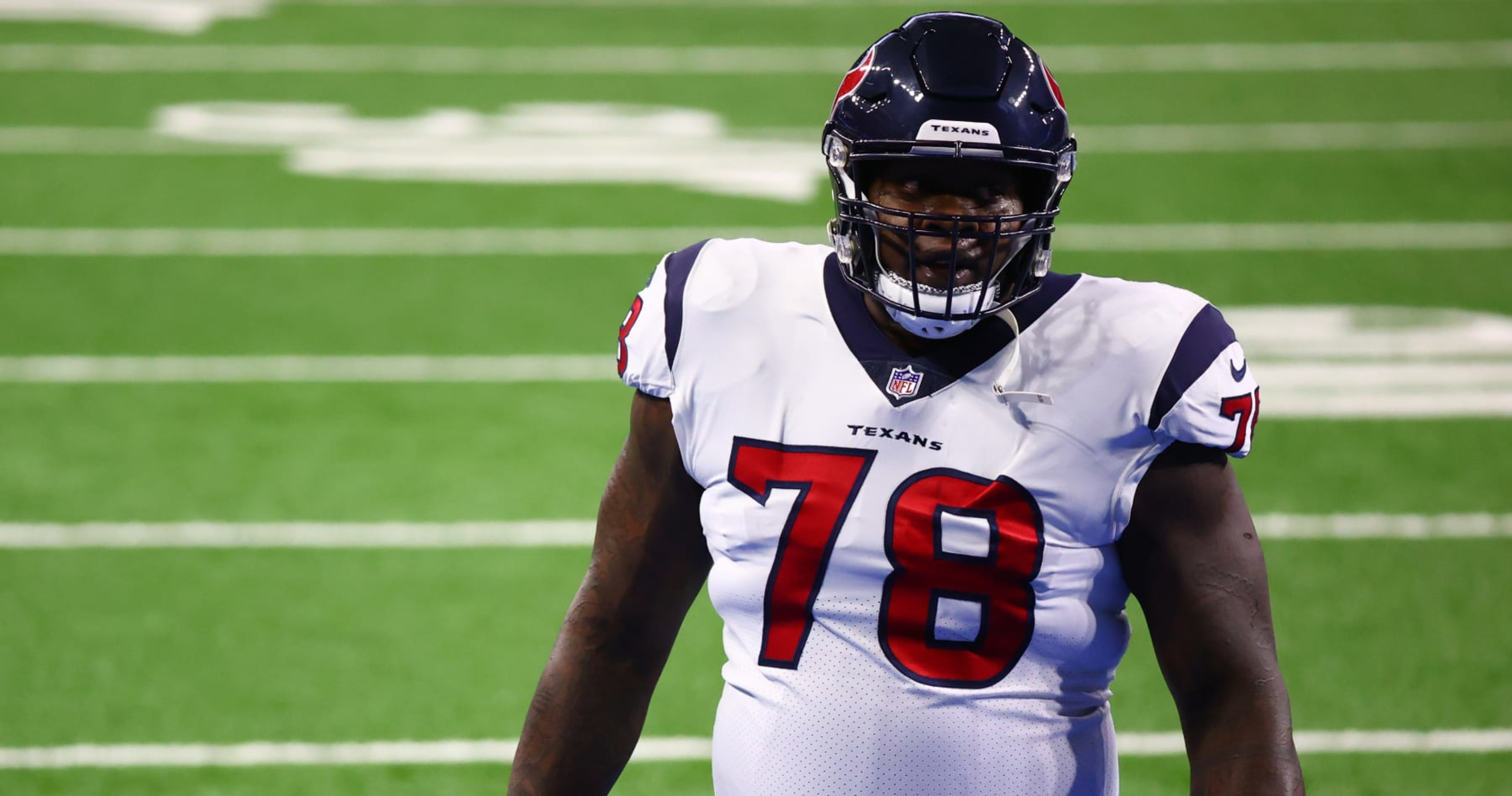 Houston Texans: Laremy Tunsil could be limited despite injury status