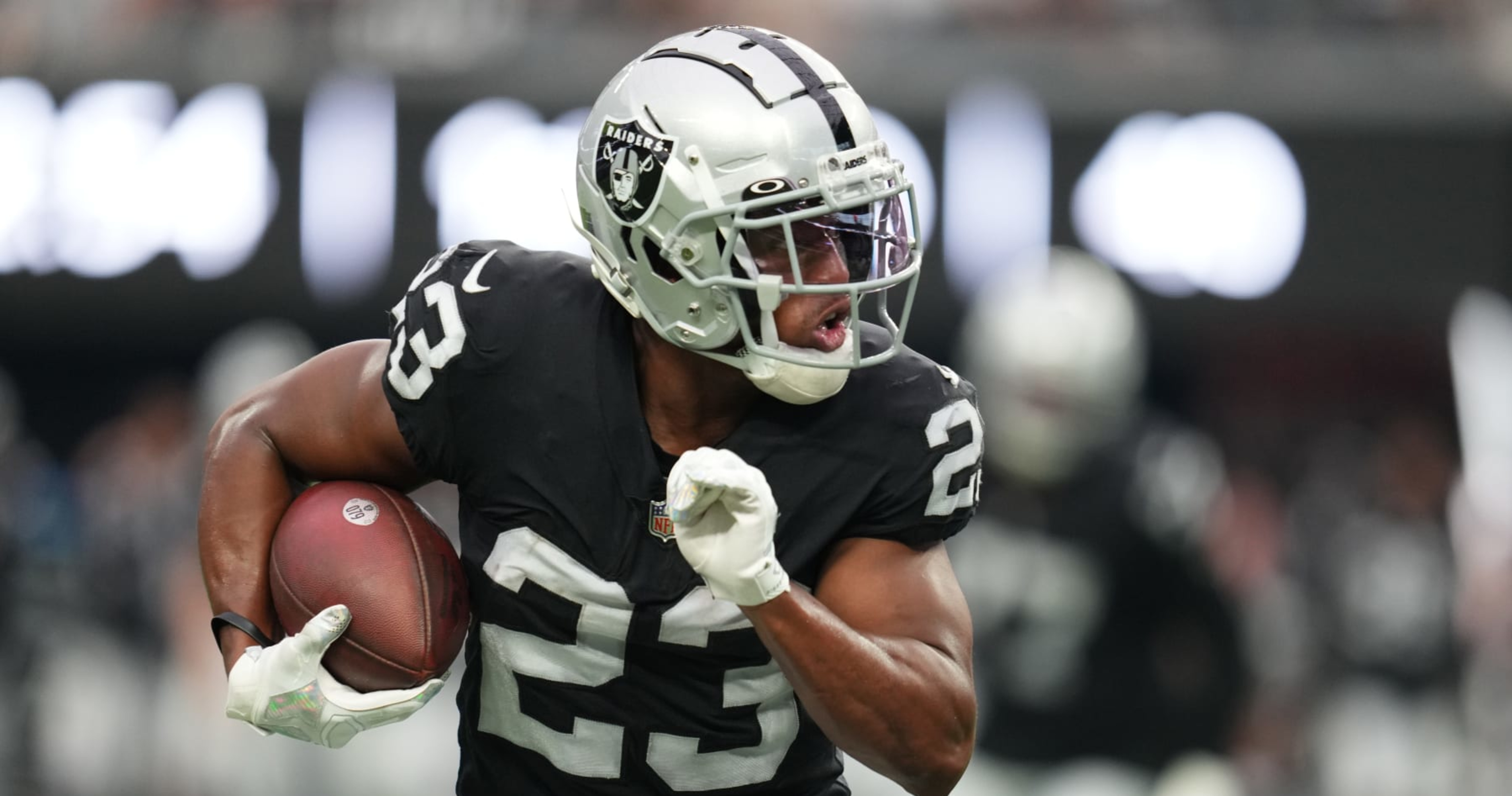 Las Vegas Raiders running back Kenyan Drake (23) during an NFL