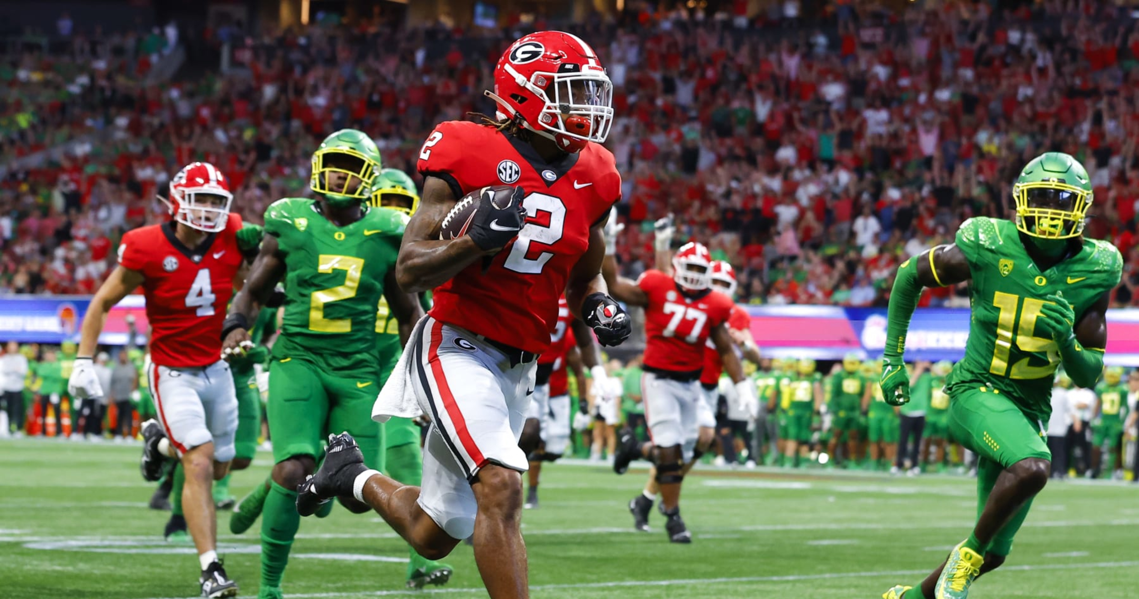 Georgia's Title Defense Starts with a Terrifying Rout of Oregon