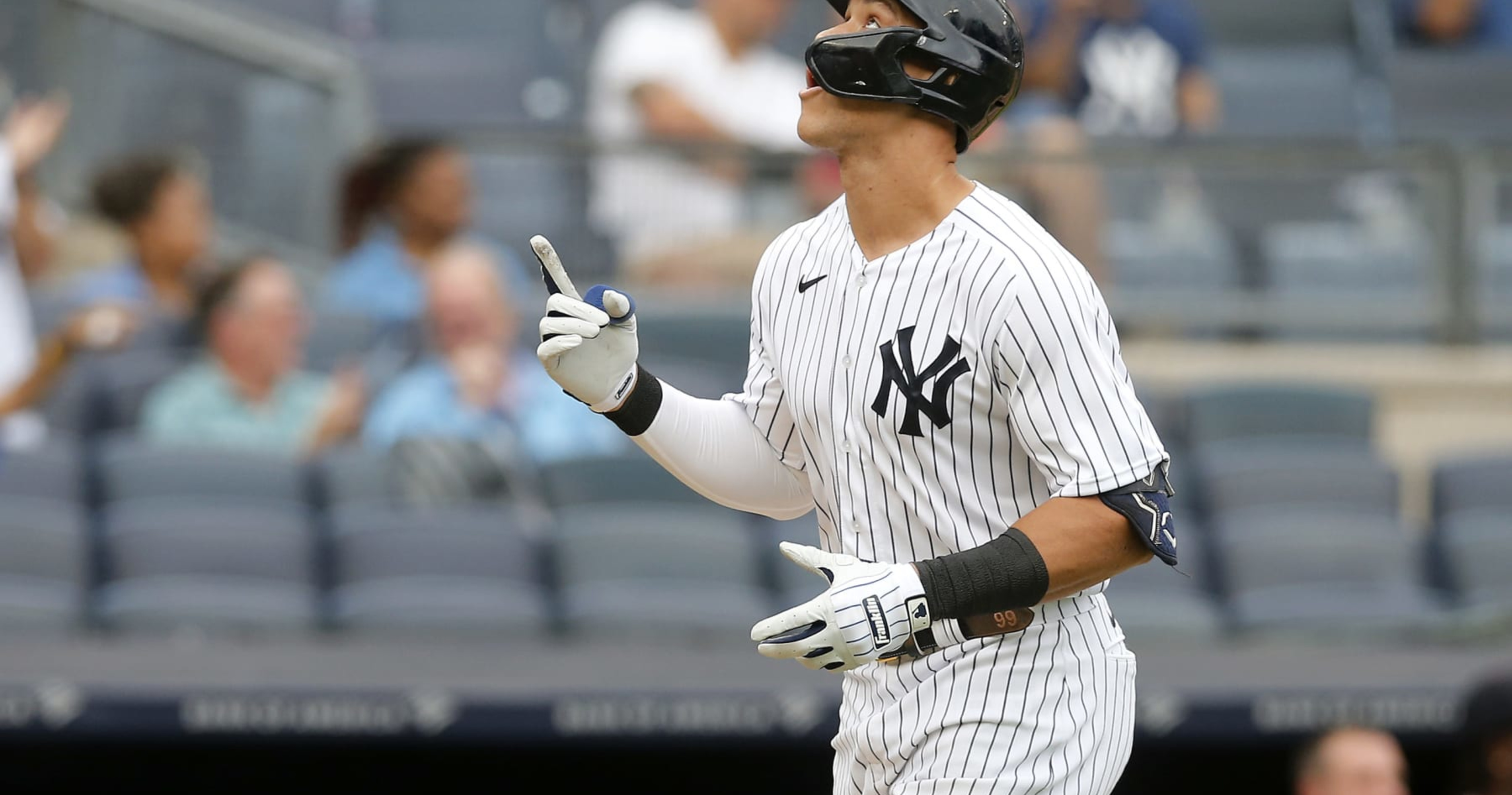 Yankees Clinch Winning Record for 30th Straight Year; Longest Active Streak in U..