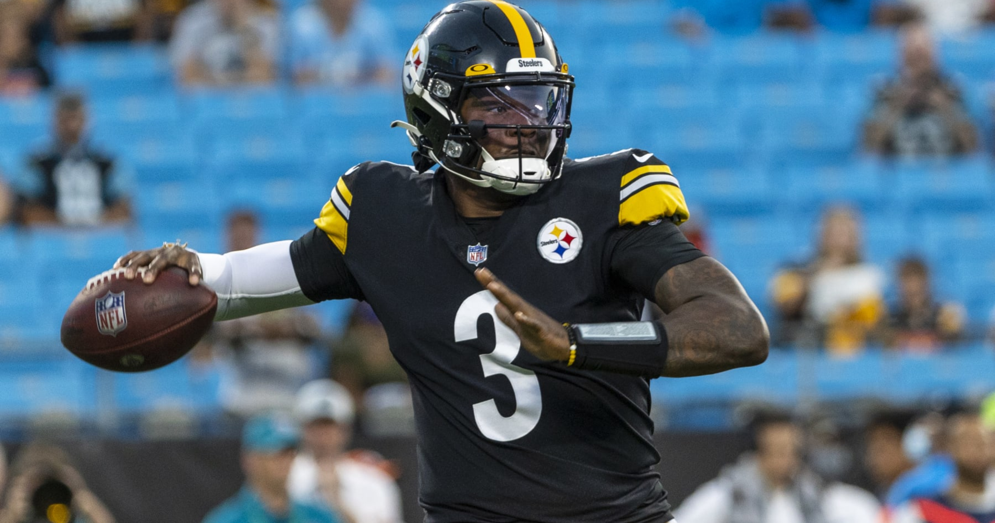 Steelers to honor late teammate Dwayne Haskins with helmet sticker - CBS  Pittsburgh