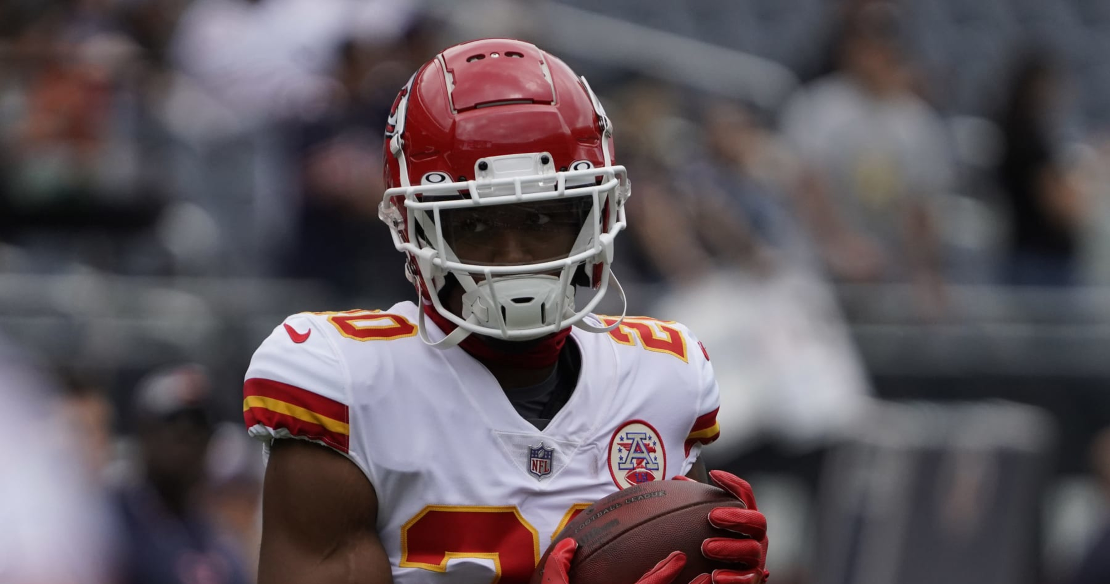 Chiefs safety Justin Reid kicks extra point in preseason game