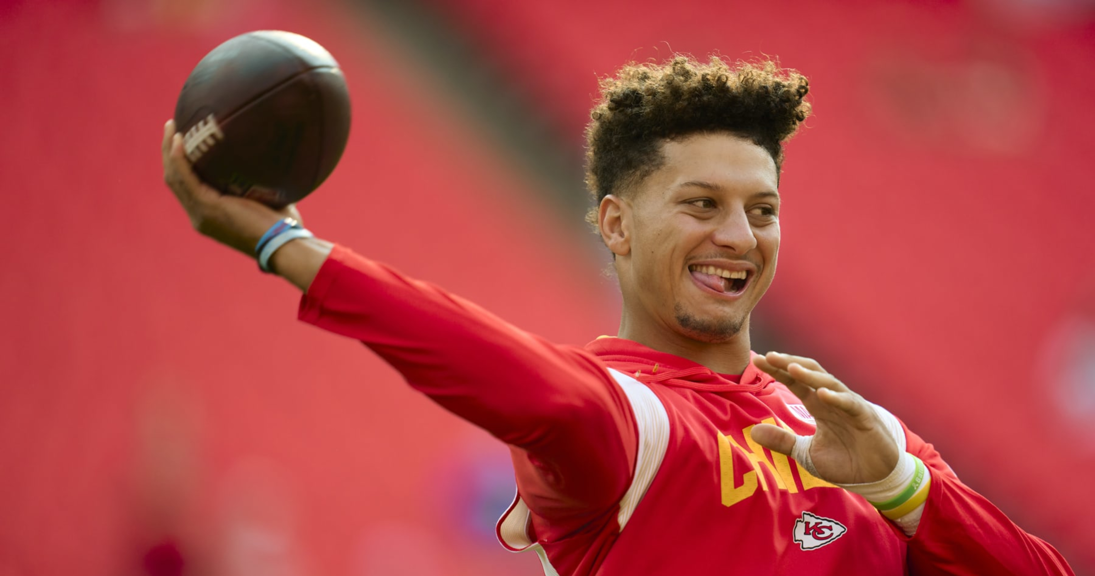 Patrick Mahomes leaves Micah Parsons in awe after TNF game