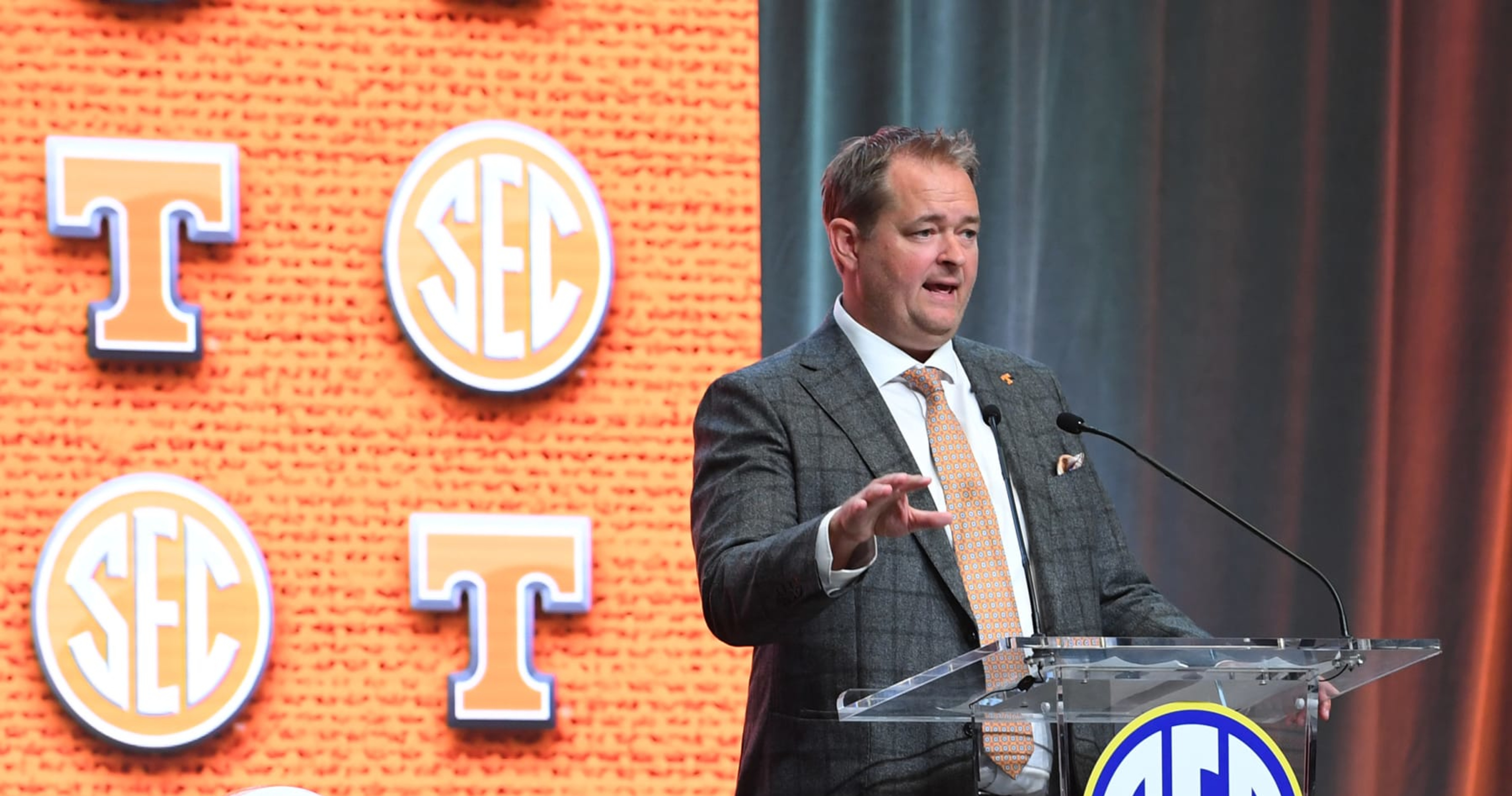 Josh Heupel, Tennessee Agree to Contract Extension, $1M Per Year Raise