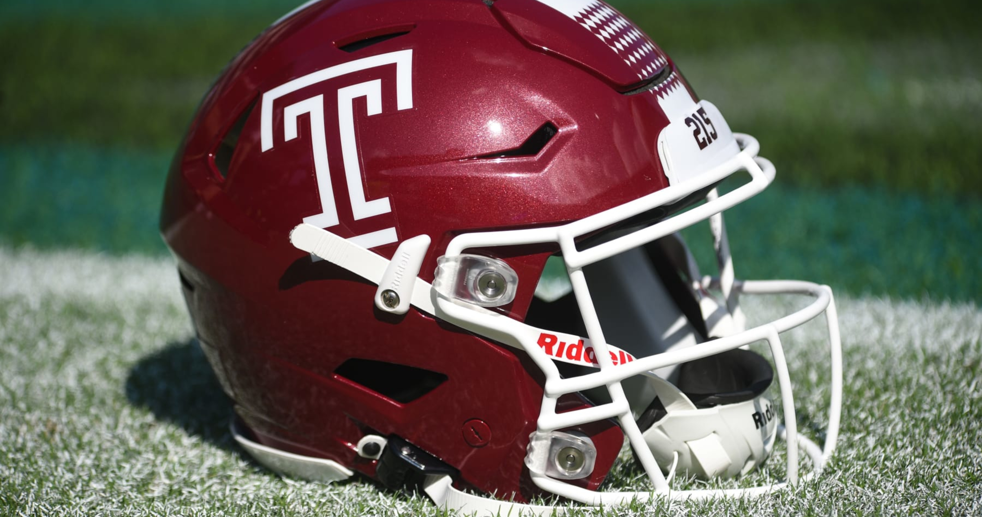 Temple QB E.J. Warner, son of Super Bowl MVP Kurt Warner, earns starting  job as freshman vs. Rutgers 