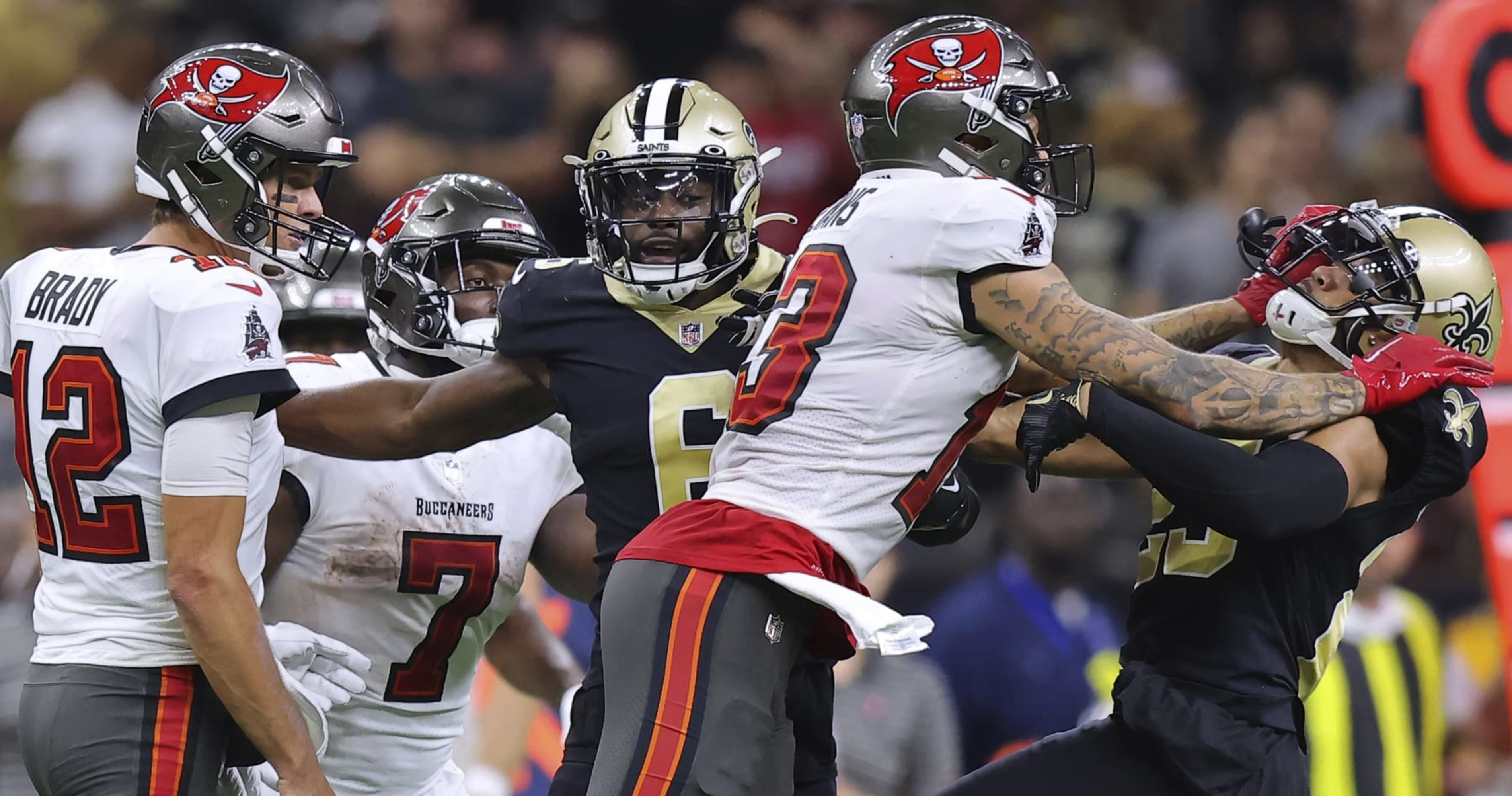 Fans Slam NFL For Mike Evans' Suspension After Fight With Marshon ...